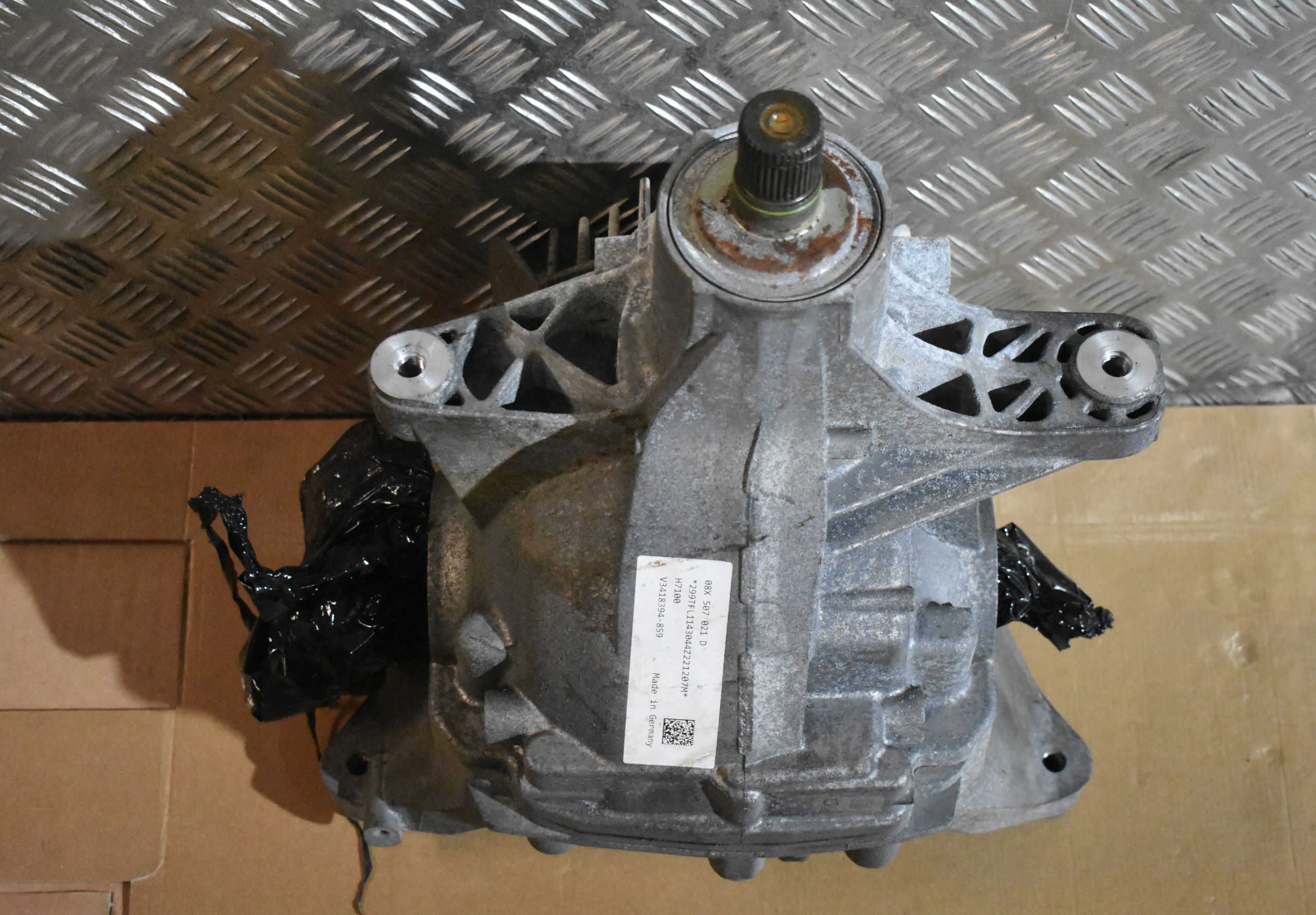 IDEALNY diff differential differential rear PORSCHE PANAMERA 971 22R. 1