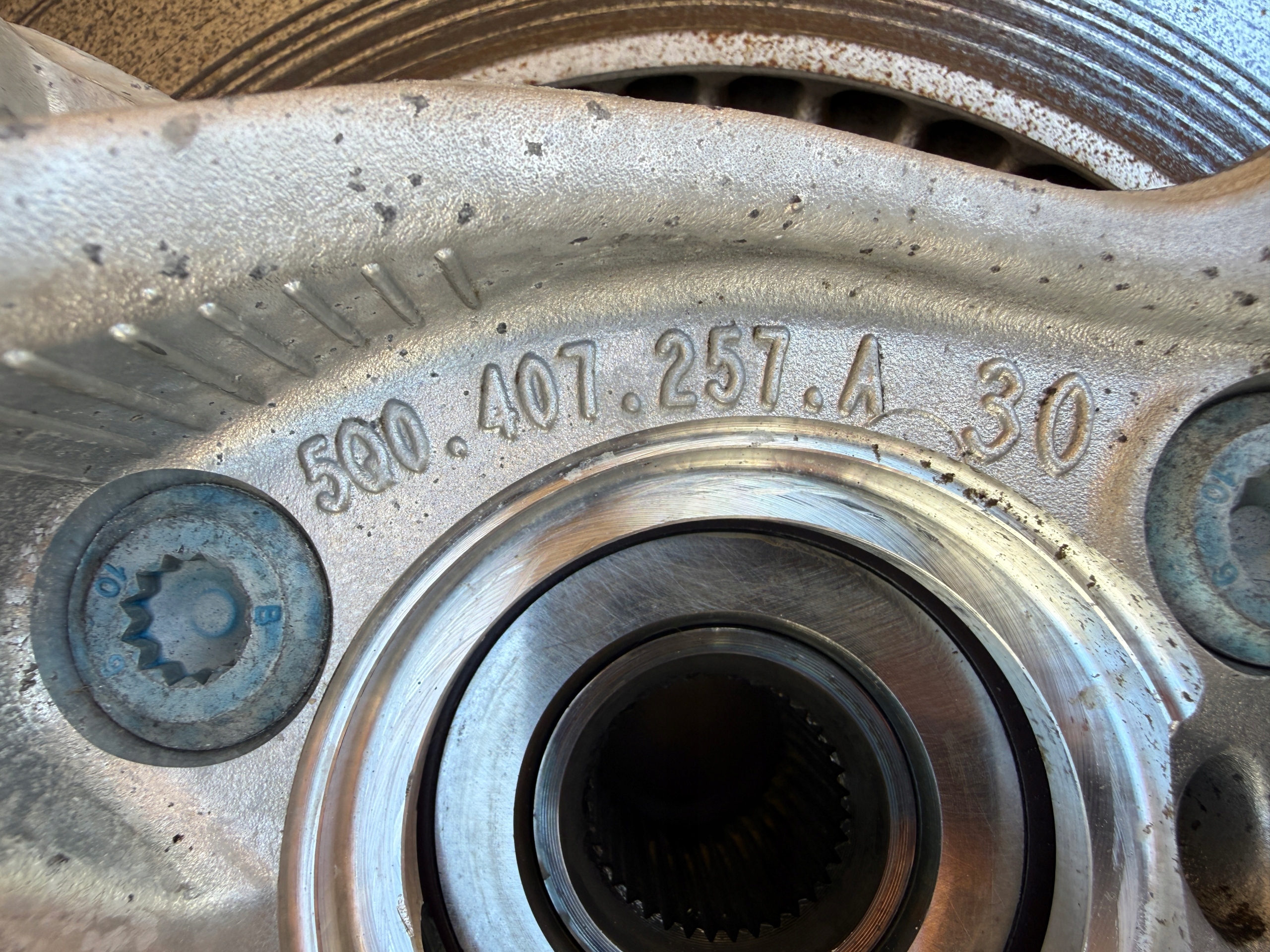 swing disc front left 5Q0407257A VW SKODA AUDI 2.0 TSI new KPL