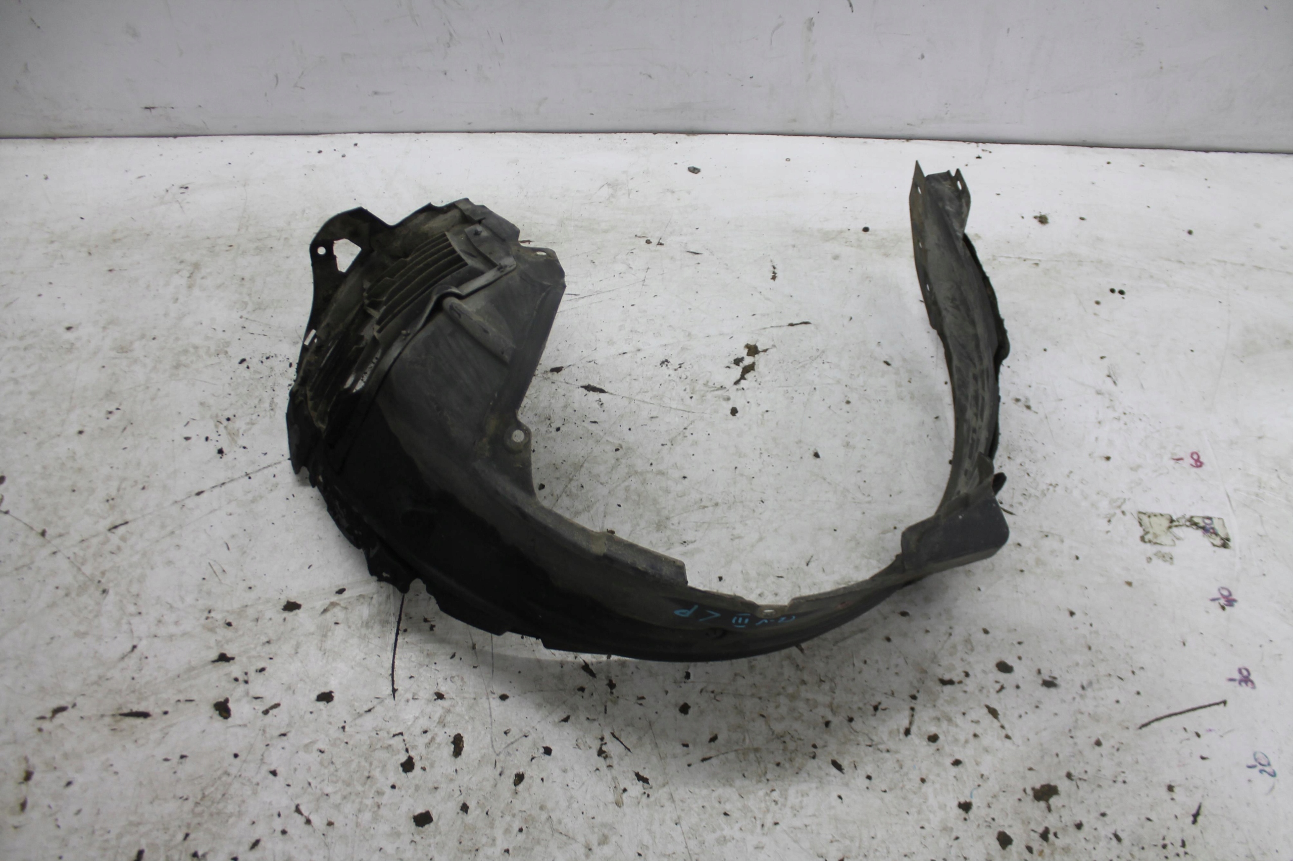 mudguard left front left front HONDA CR-V III 06-09