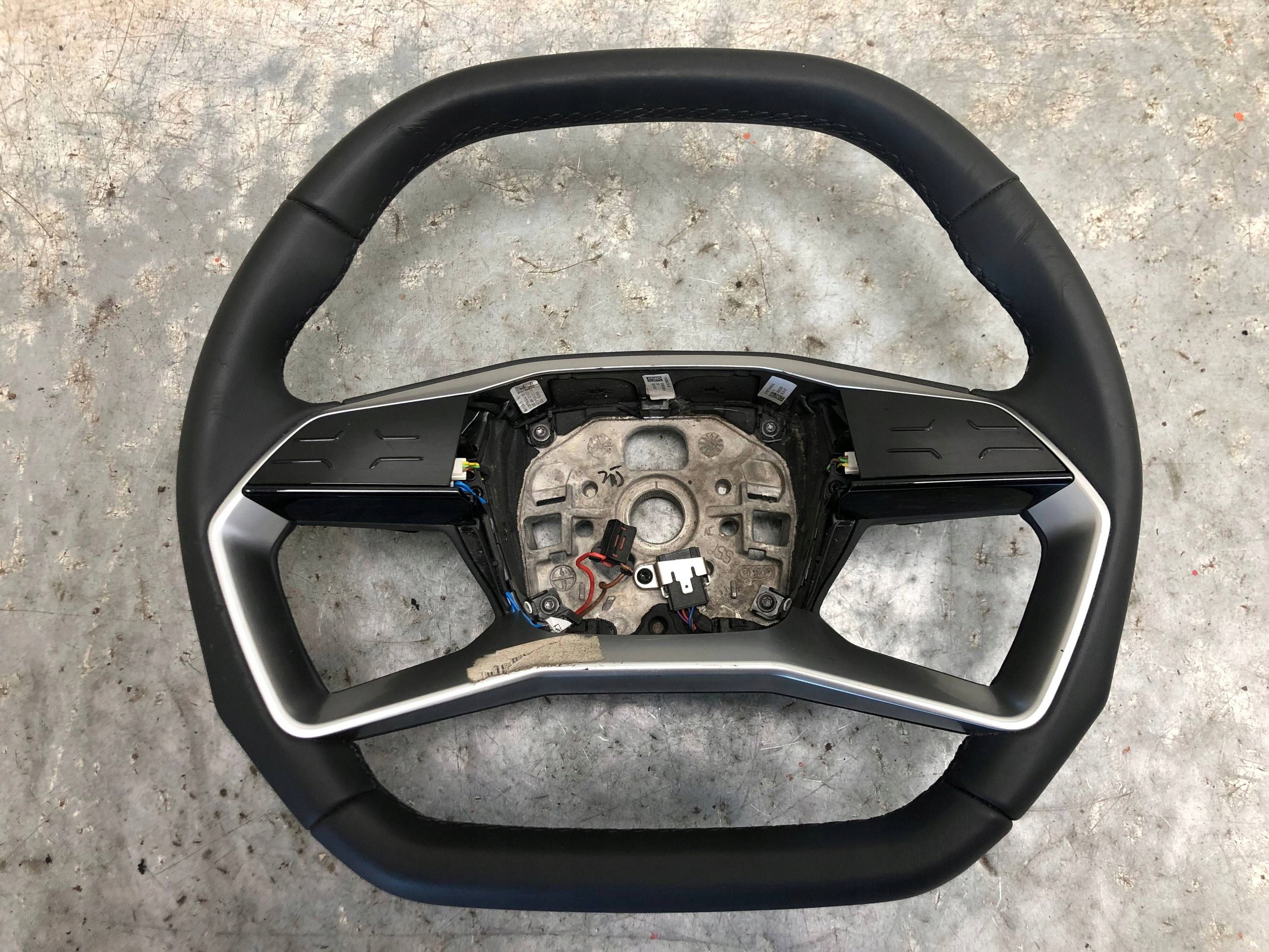 steering wheel, leather MULTIFUNKCJA DOTYKOWA with shifting AUDI Q4 E-TRON 89A419091H