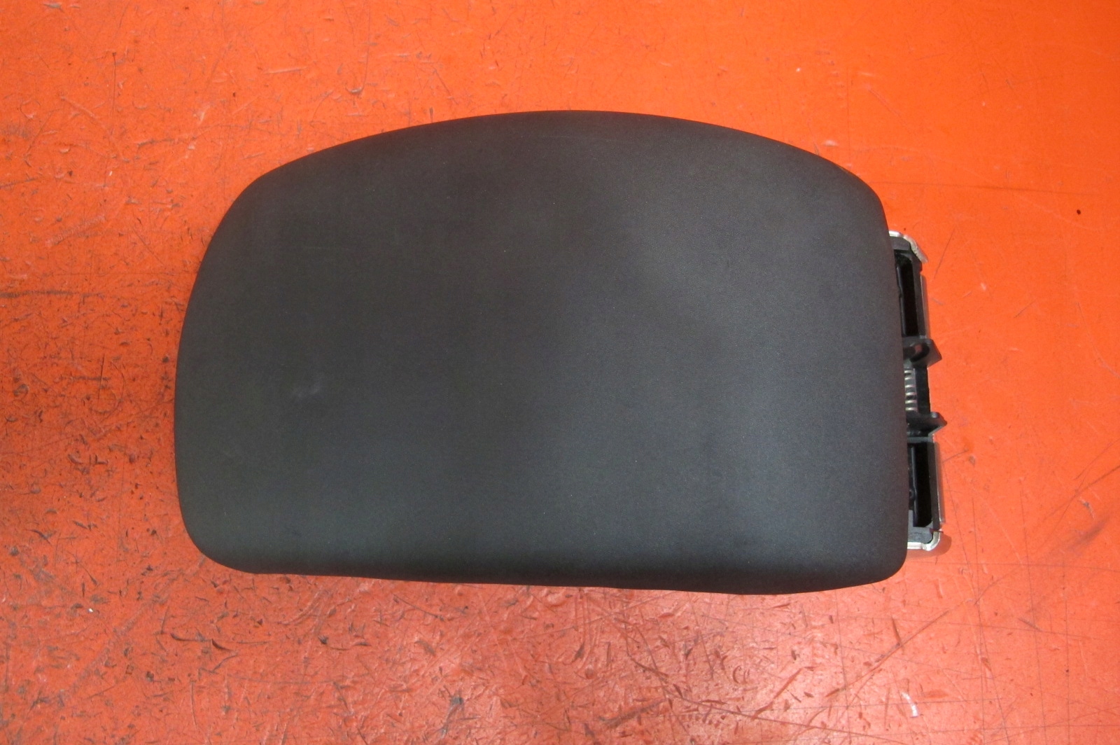 CITROEN DS4 e NX 11- C4 II B7 bracciolo TUNELU 10002443 EUROPA