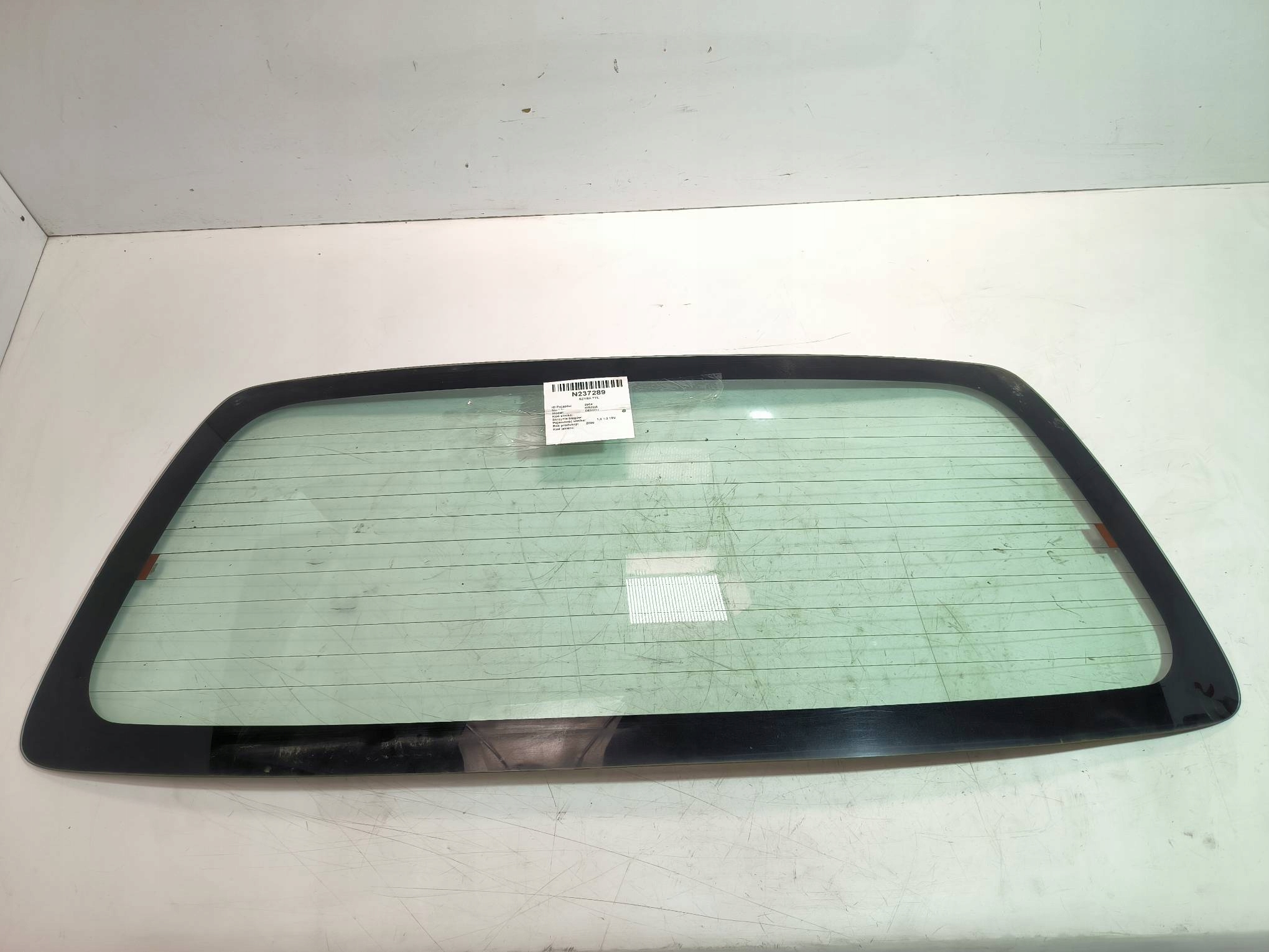window rear part MAZDA DEMIO and