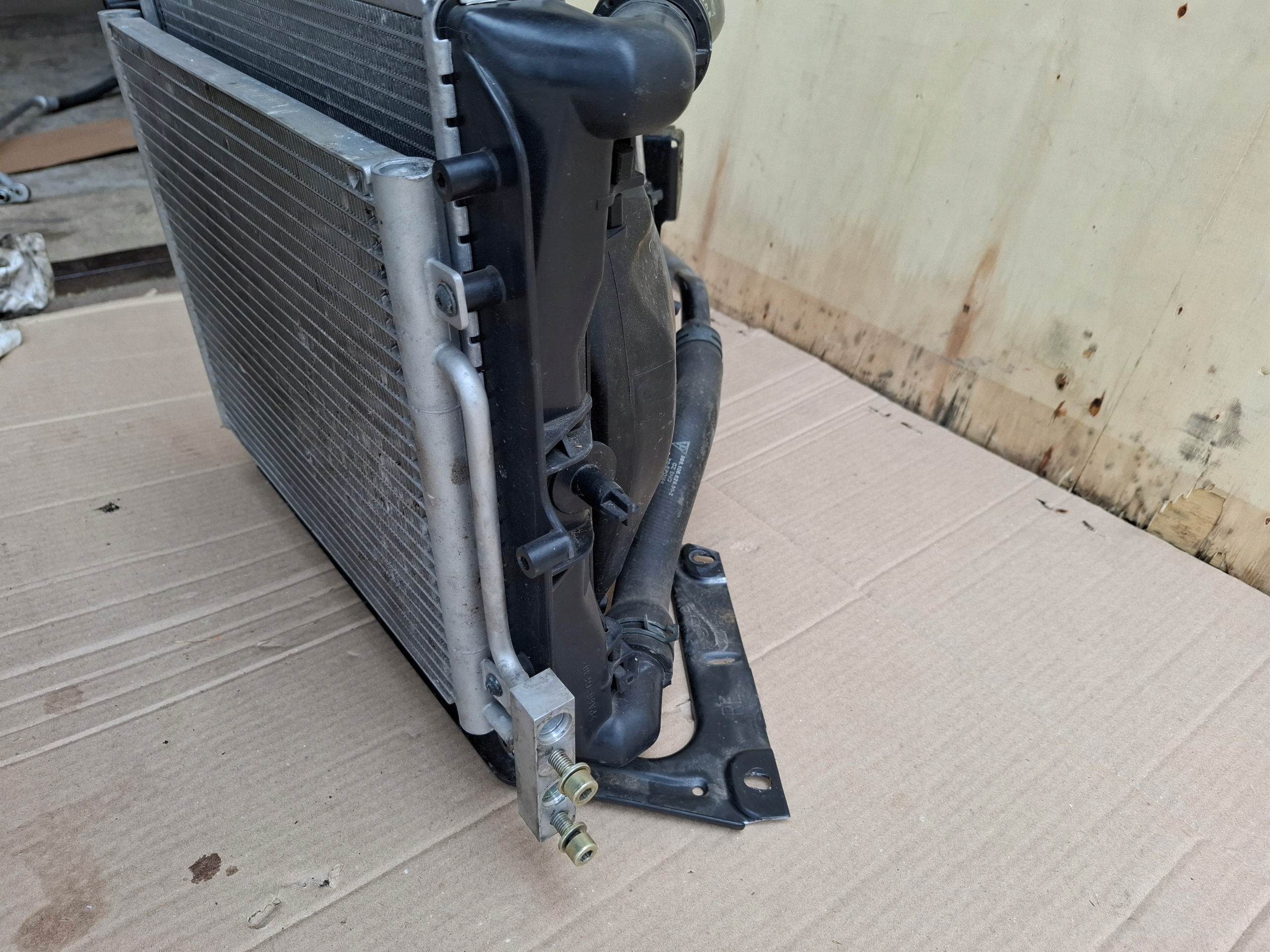 radiator fan right PORSCHE BOXSTER 986