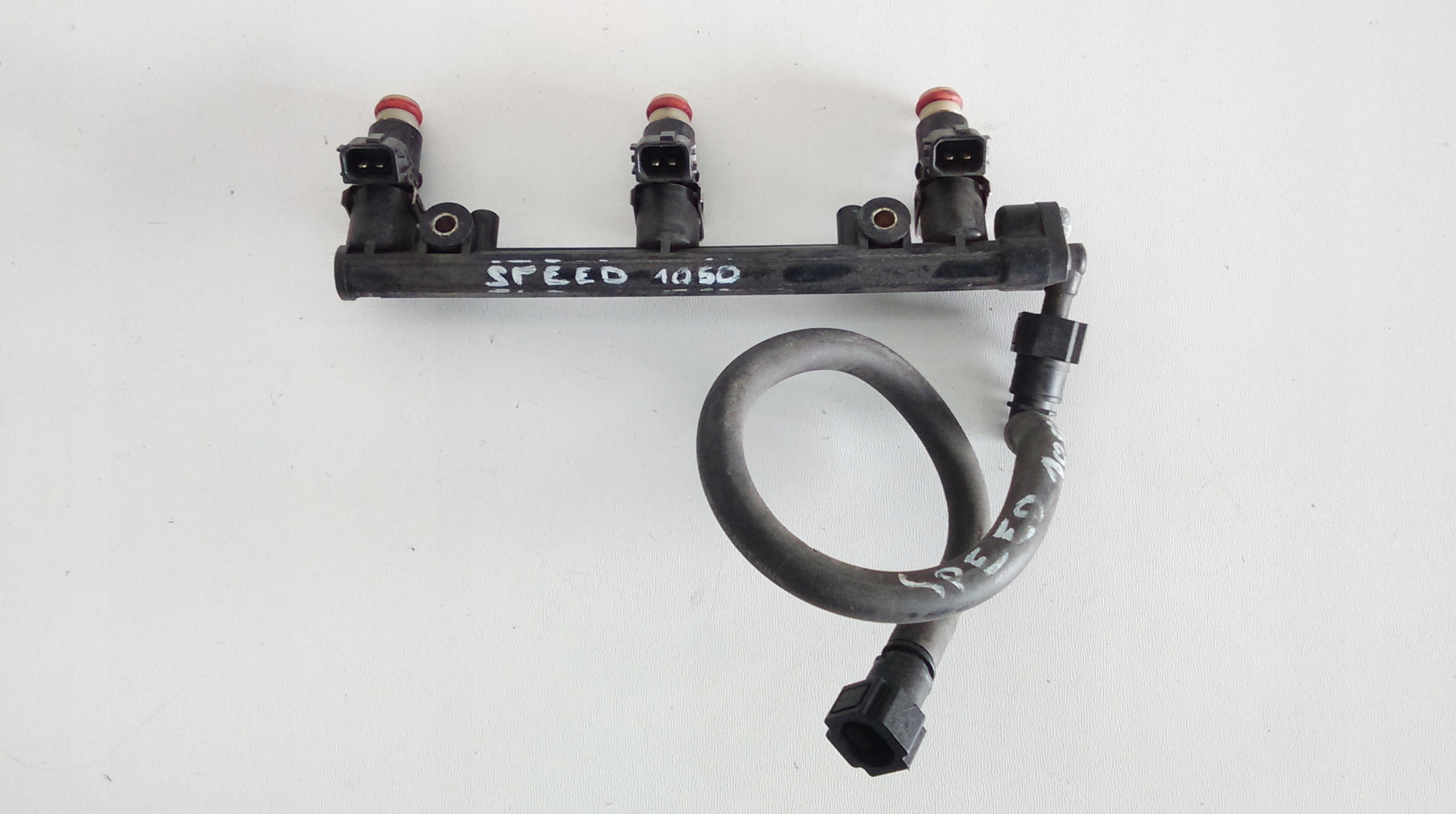 TRIUMPH SPEED TRIPLE 1050 ЛИТЬЕ ПОД ДАВЛЕНИЕМ