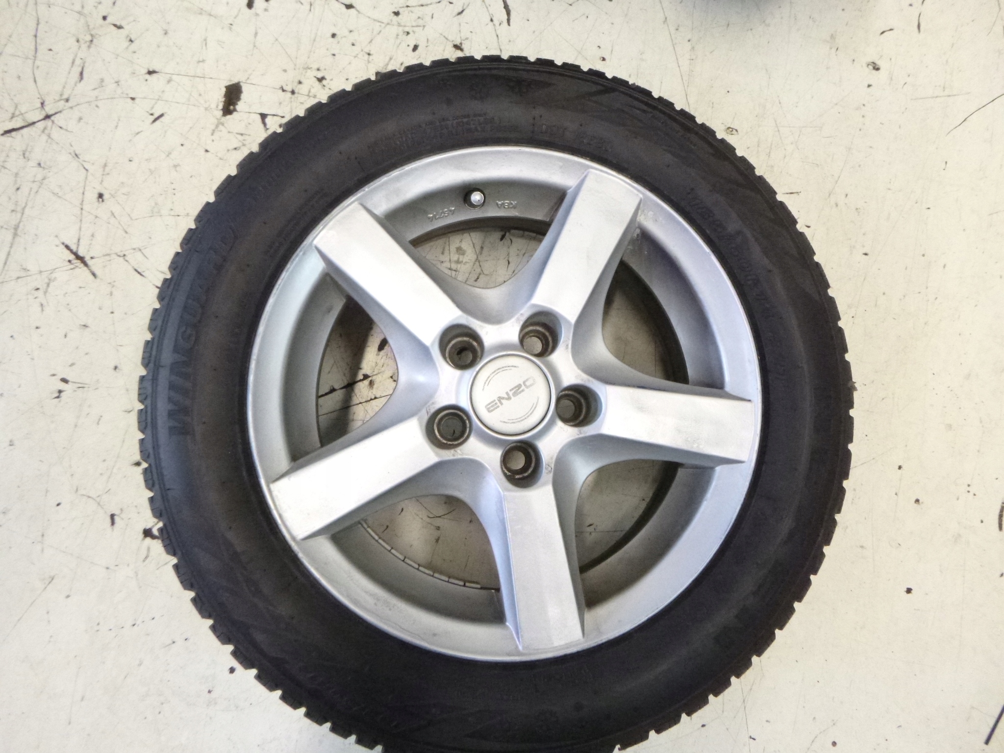 Felgi ALUMINIOWE + Opony Seat Ibiza III 185/60/14 5x100 GOLF FABIA Średnica felgi 14