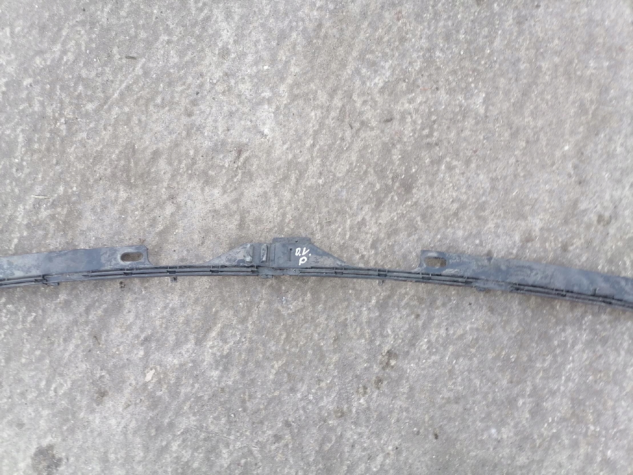 OPEL VIVARO TRAFIC moulding holder under the window