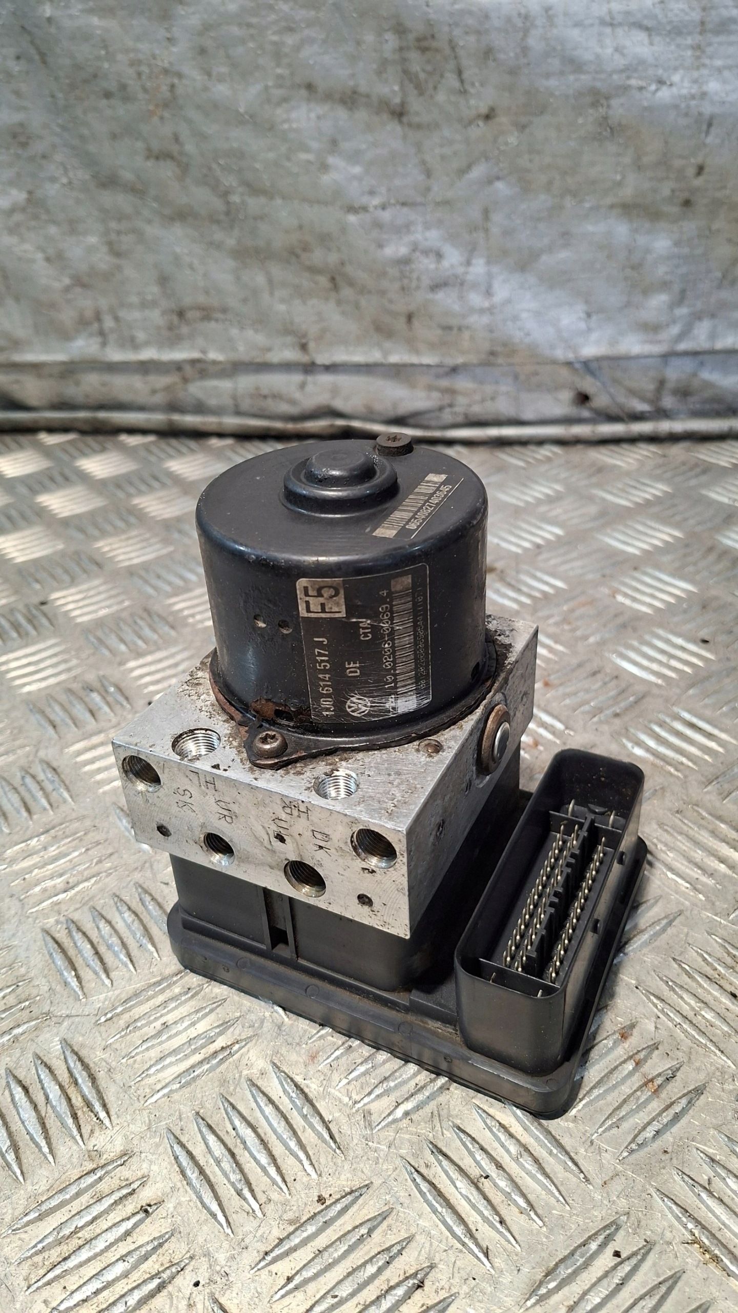 pump ABS VW GOLF IV 1.9TDI