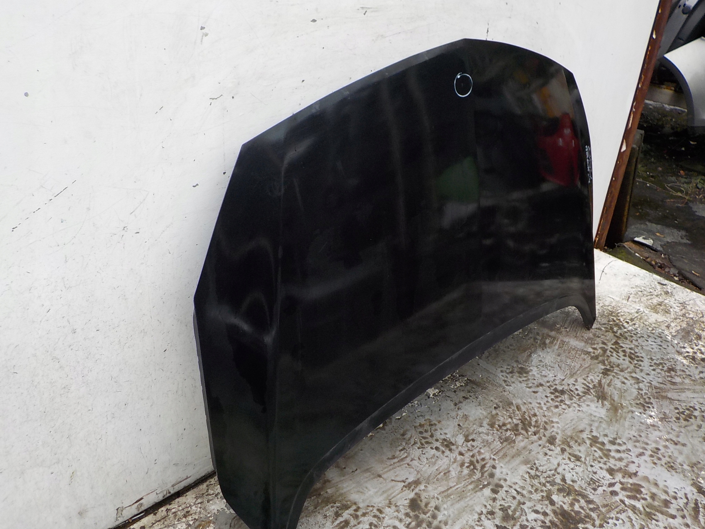 851 OPEL ASTRA J IV bonnet