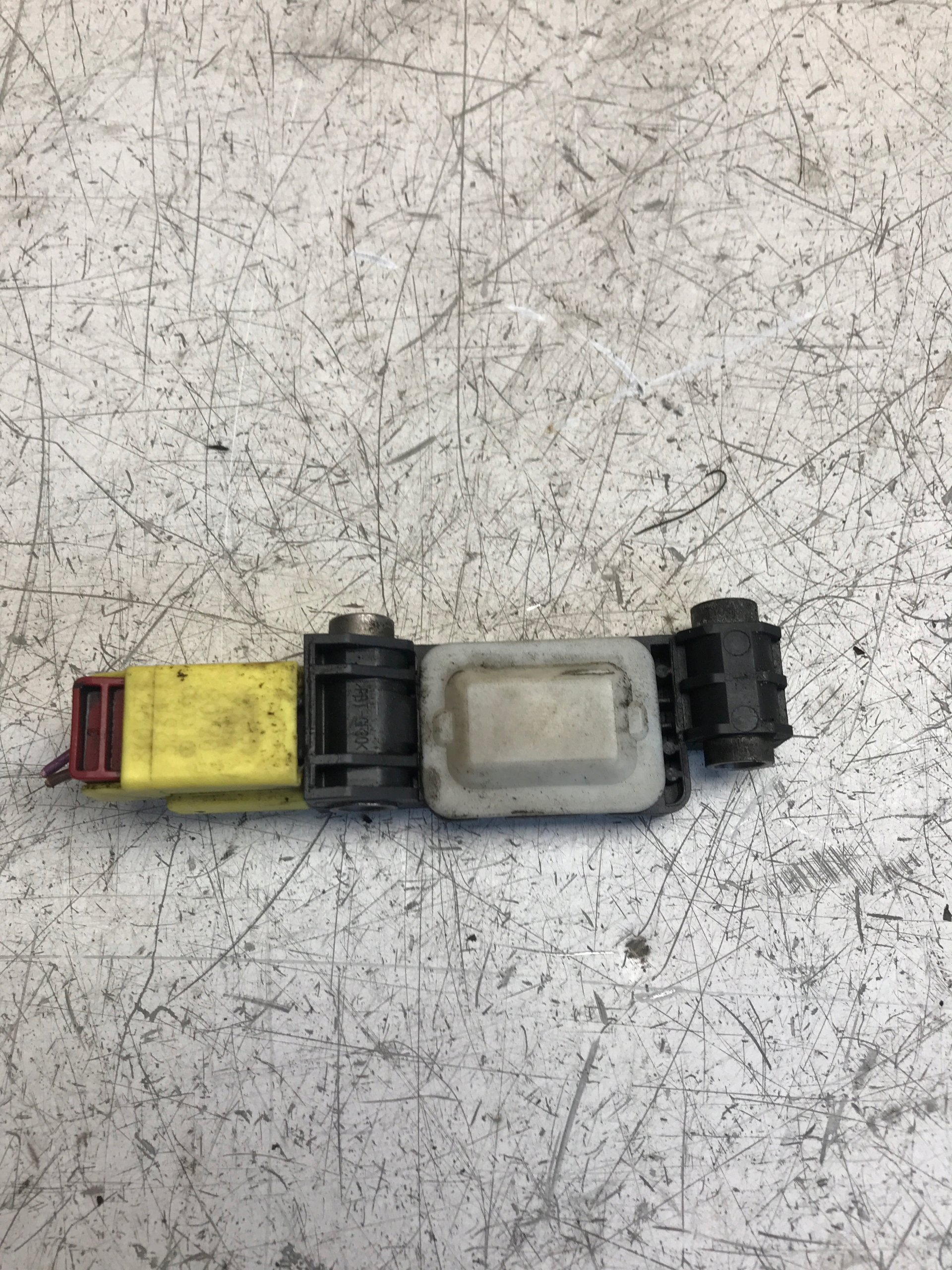 AUDI A3 8P SPORTBACK Crashsensor Drucksensor 8J0959651