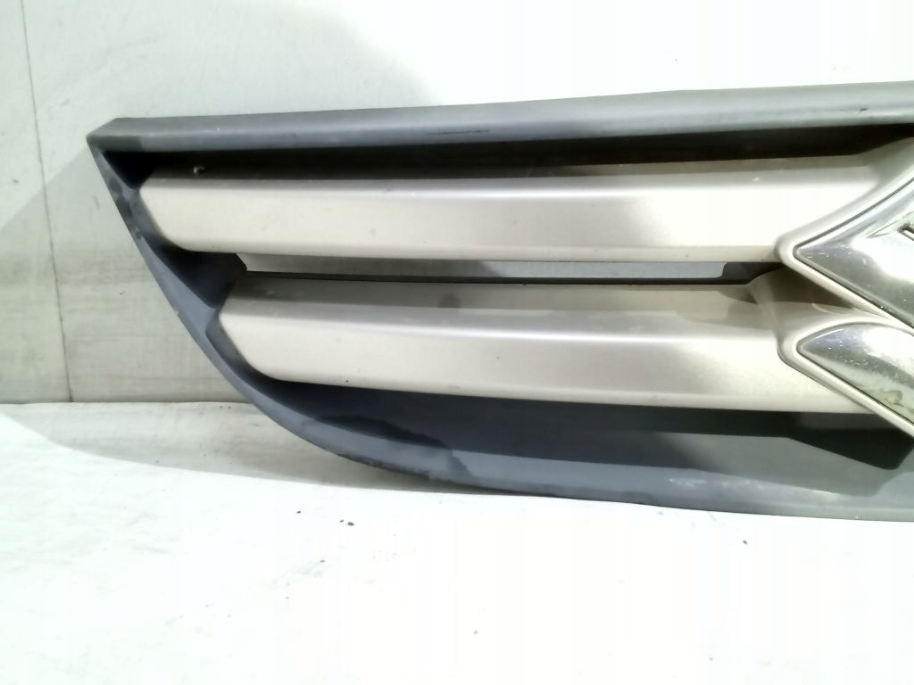 Suzuki Liana grill grill grille ZA4