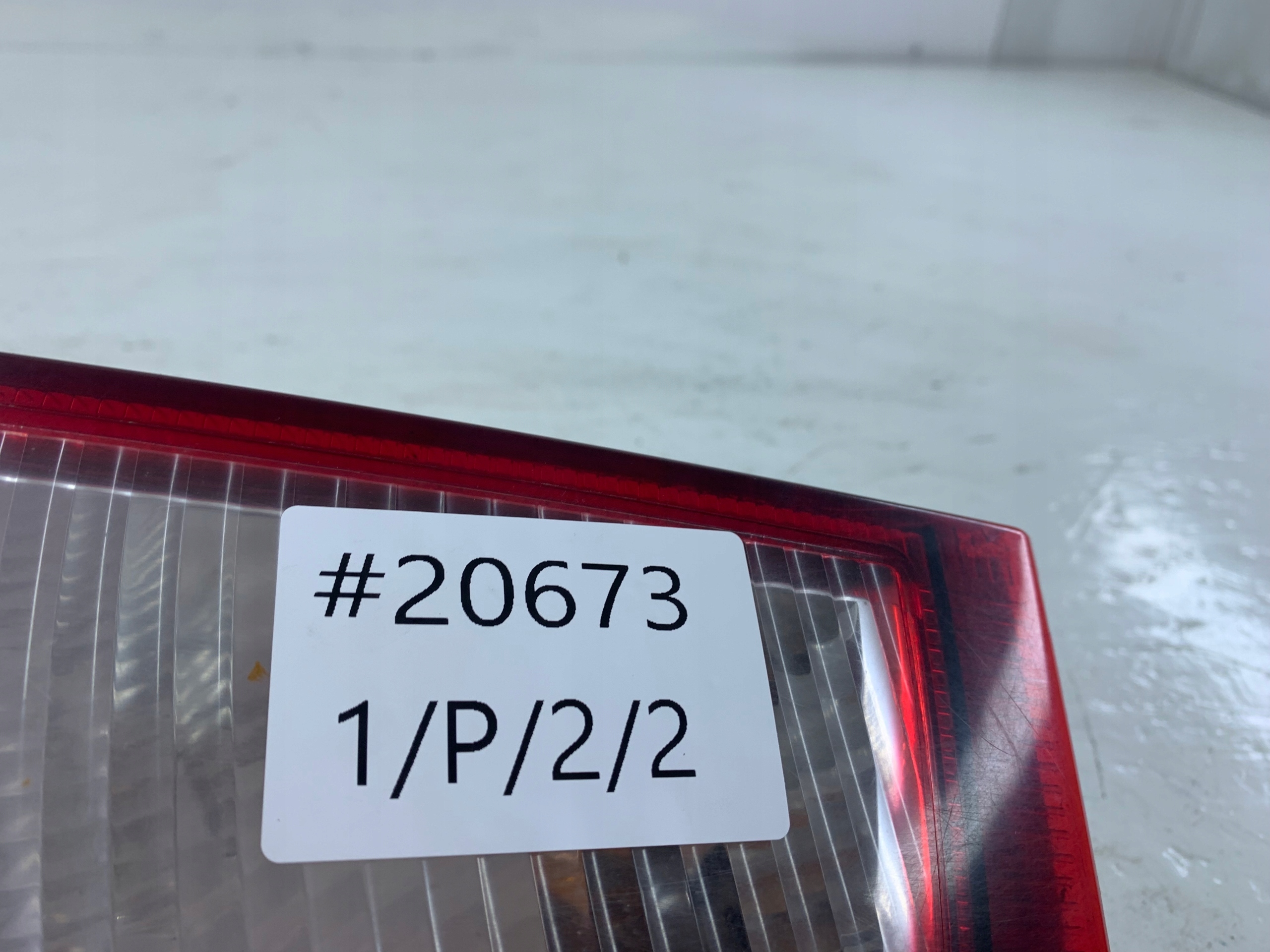 OPEL MERIVA A light right rear part