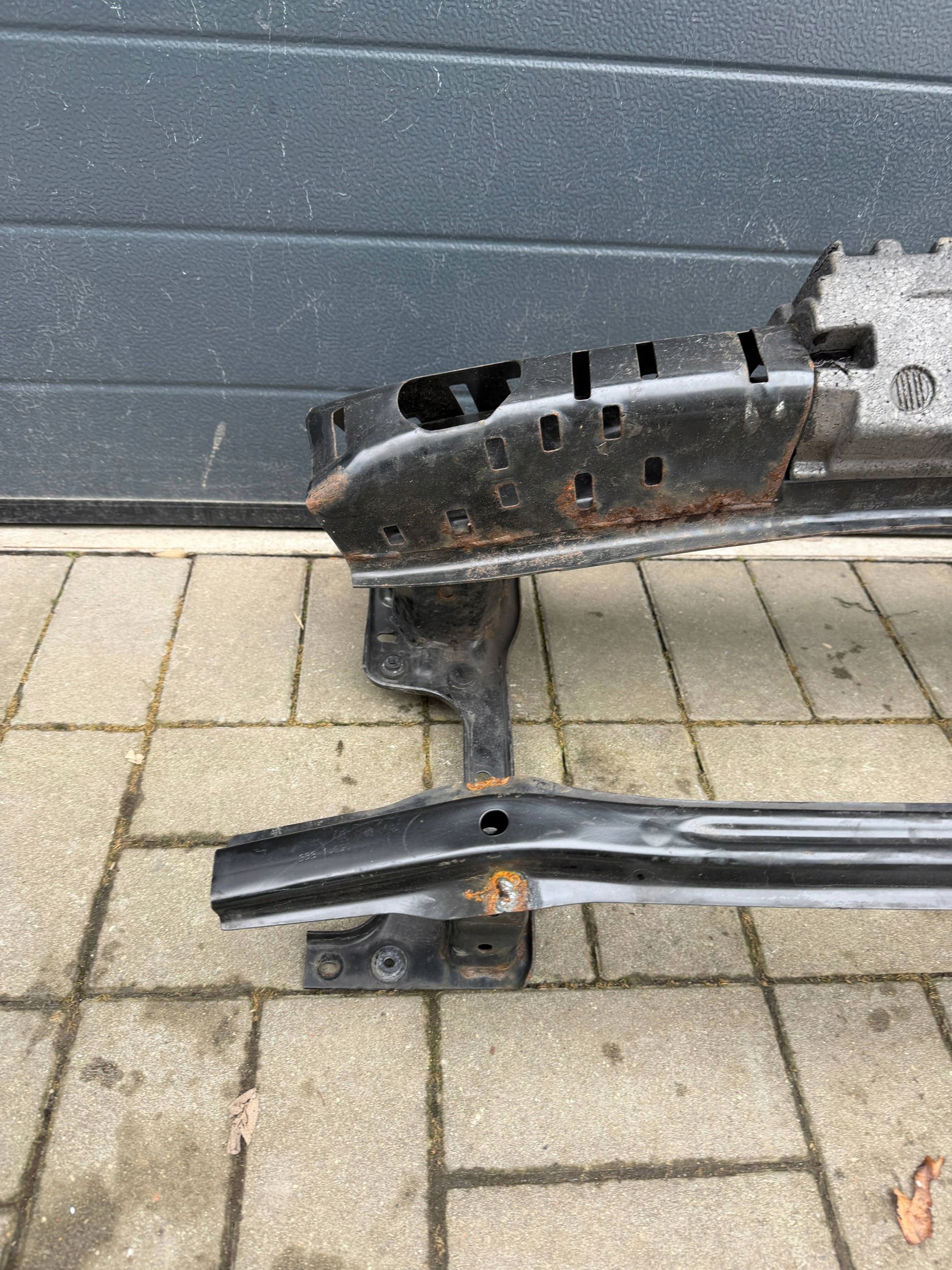 Mini Cooper Countyman R60 10- sider below bumper front front
