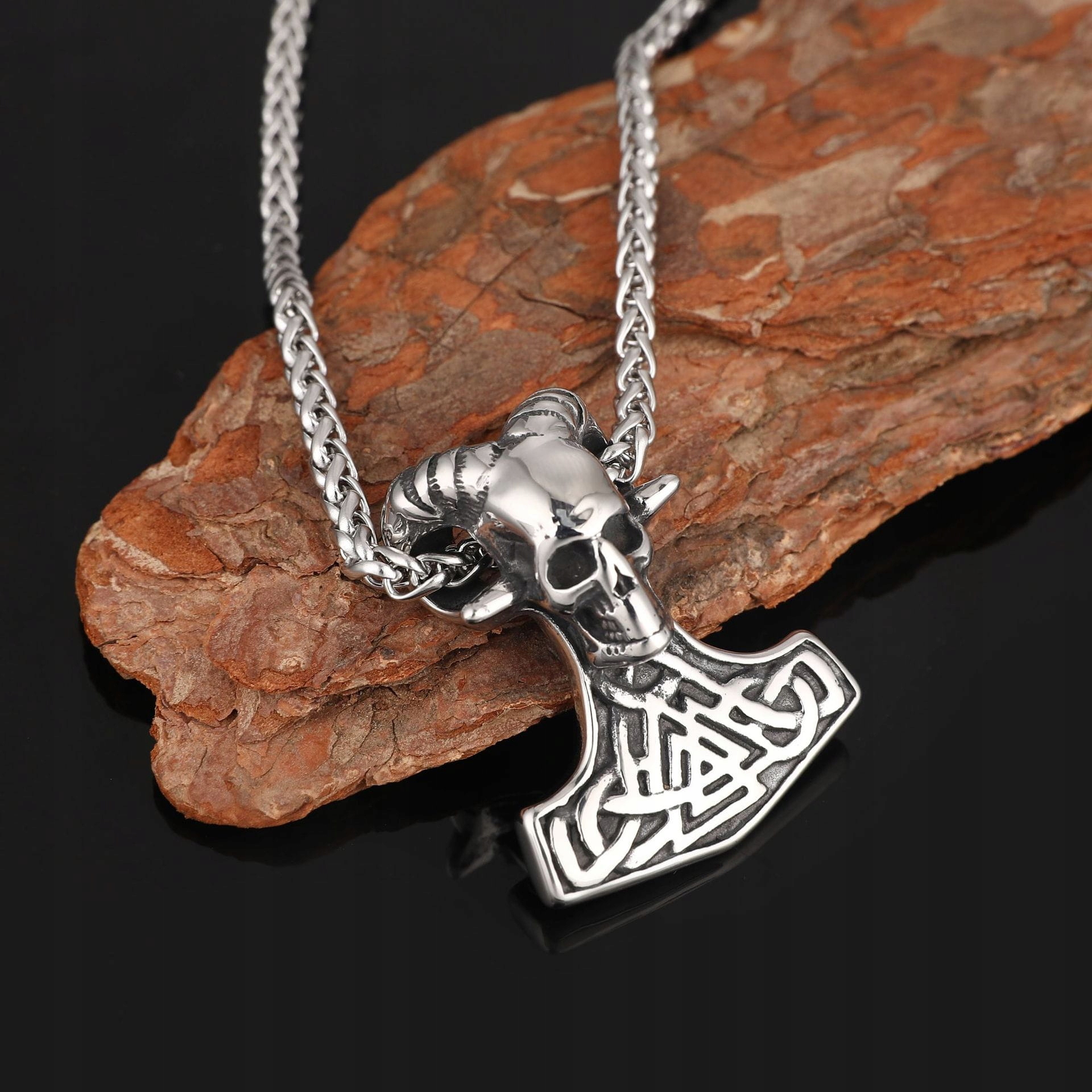 Srebrny Wisiorek Męski Mjolnir Z Czaszką Stal Kod producenta Wisiorek męski prezent dla taty, chłopaka