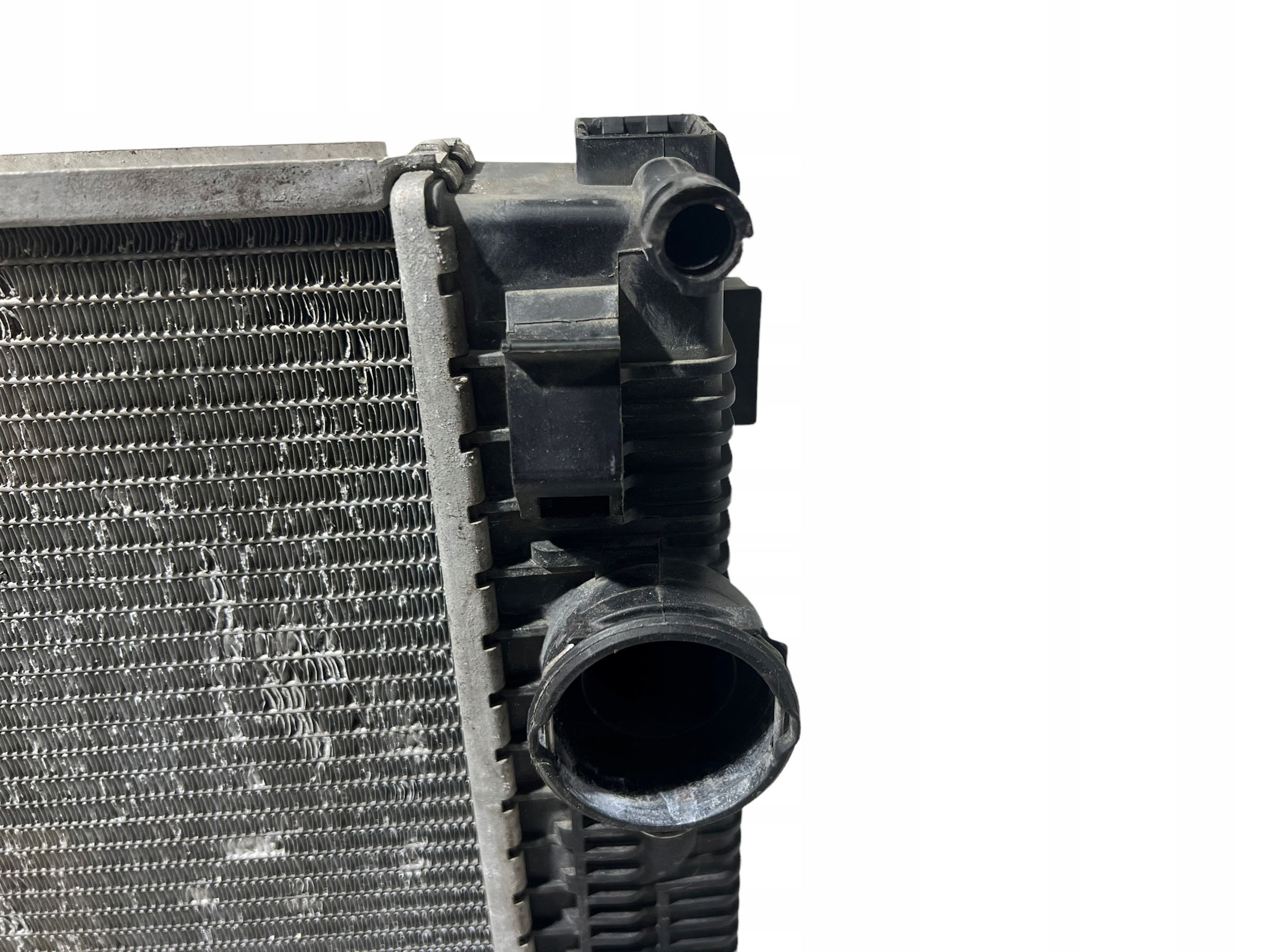 water cooler A2045003703 VALEO C W204 E W212 2.2