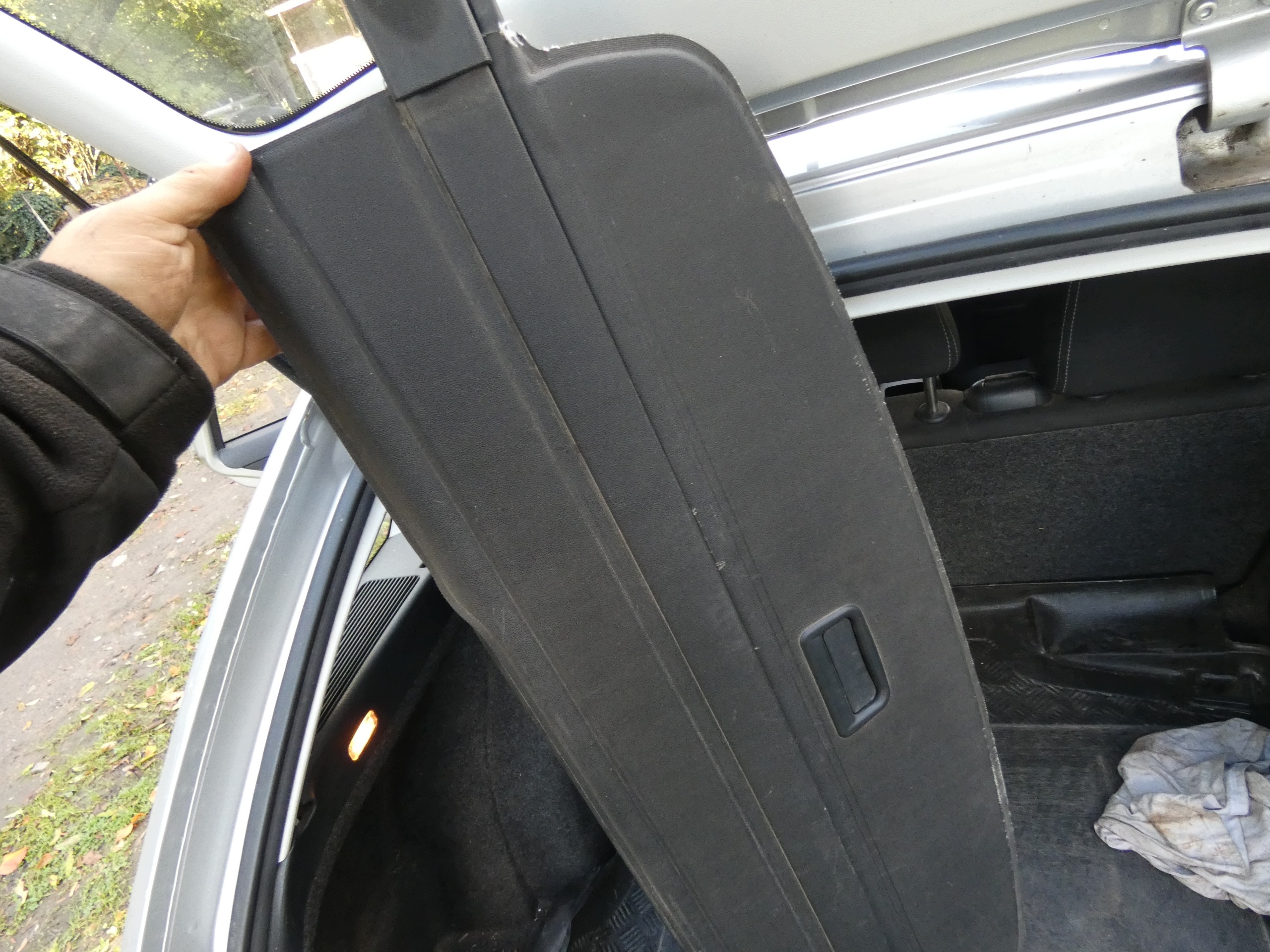 blinds boot SKODA FABIA and 99-08 KOMBI 6Y9867871C
