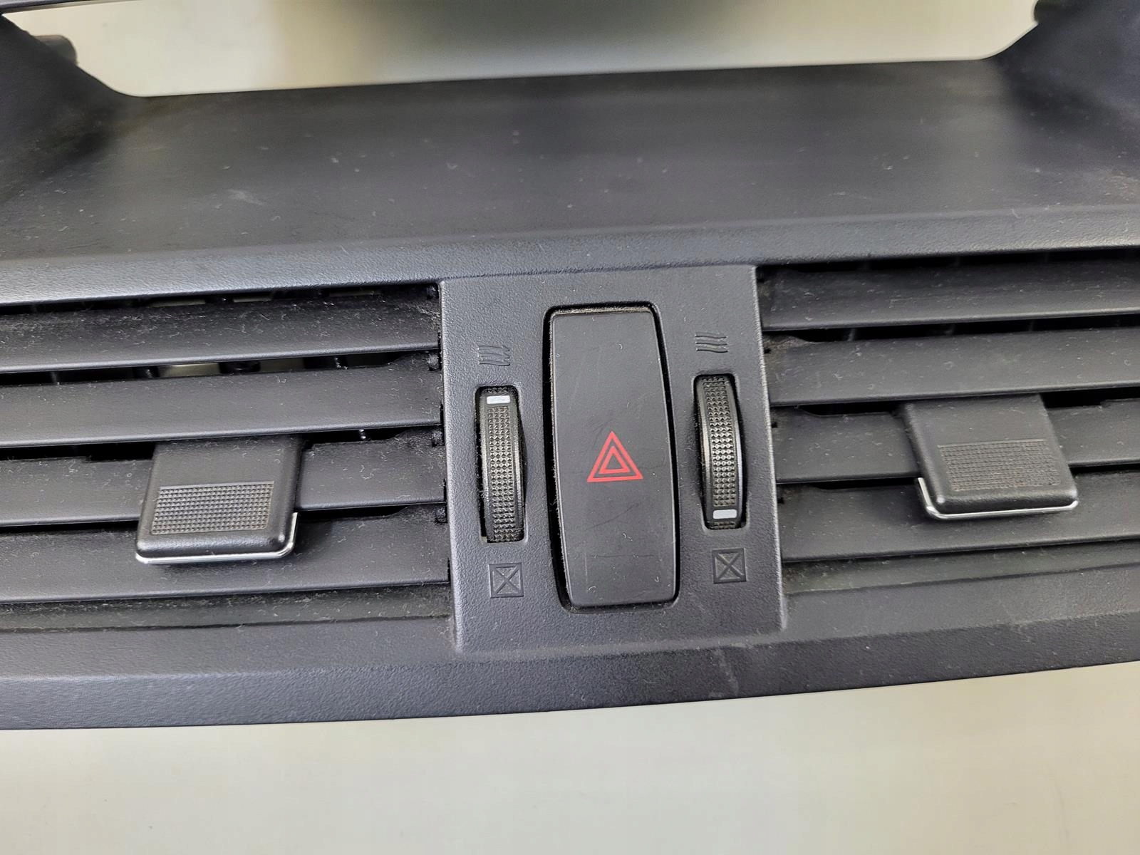grid air conditioning devices central MAZDA 6 GH GS1D55311