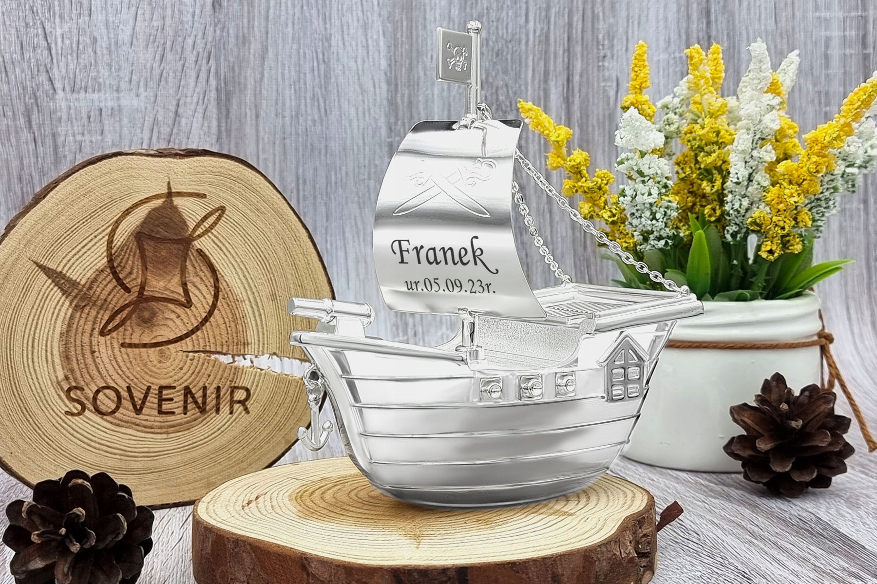 Skarbonka Statek z GRAWEREM Chrzest Roczek Prezent Marka Sovenir