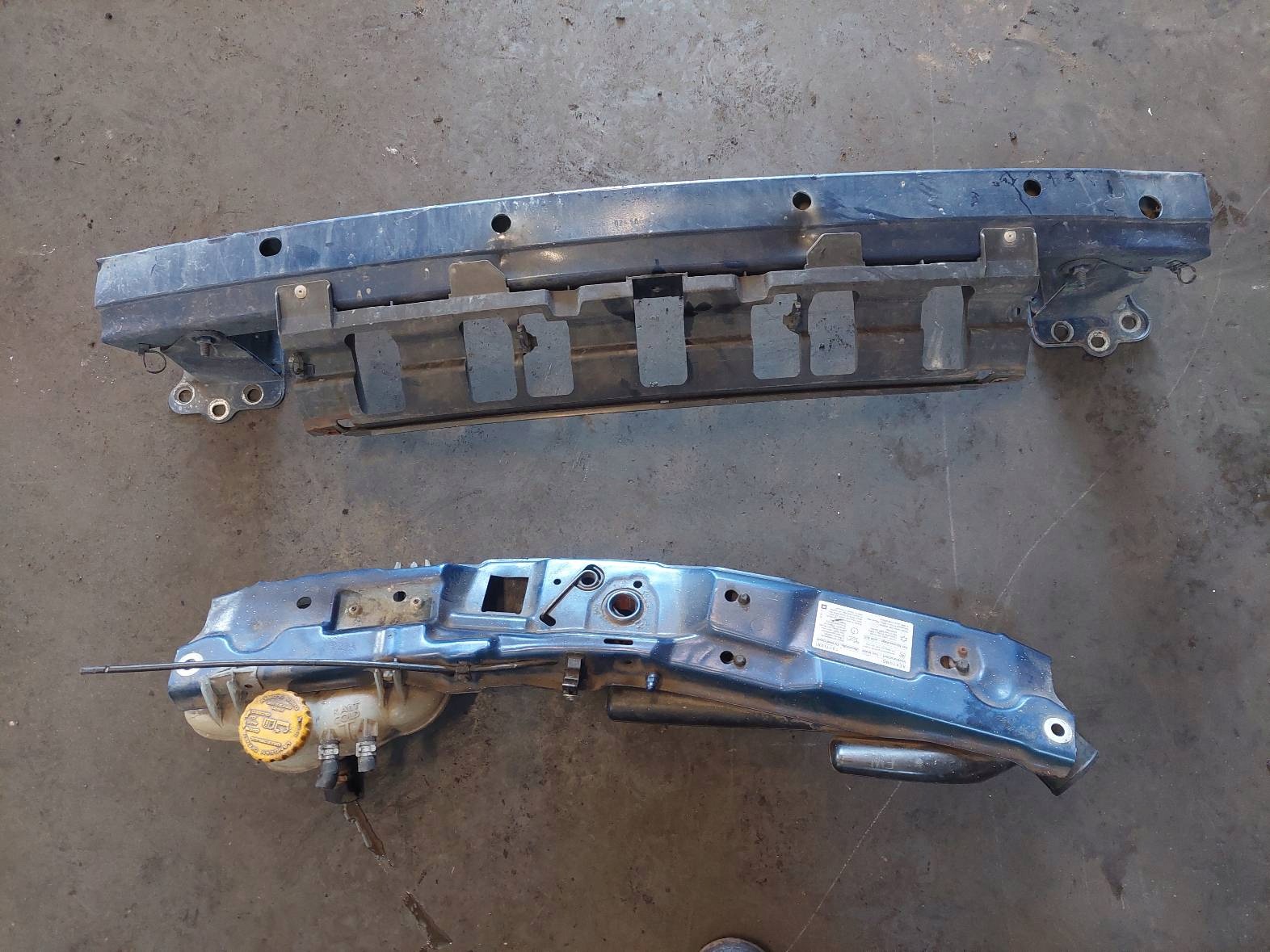 complete front bonnet bumper light fender OPEL MERIVA A Z21B