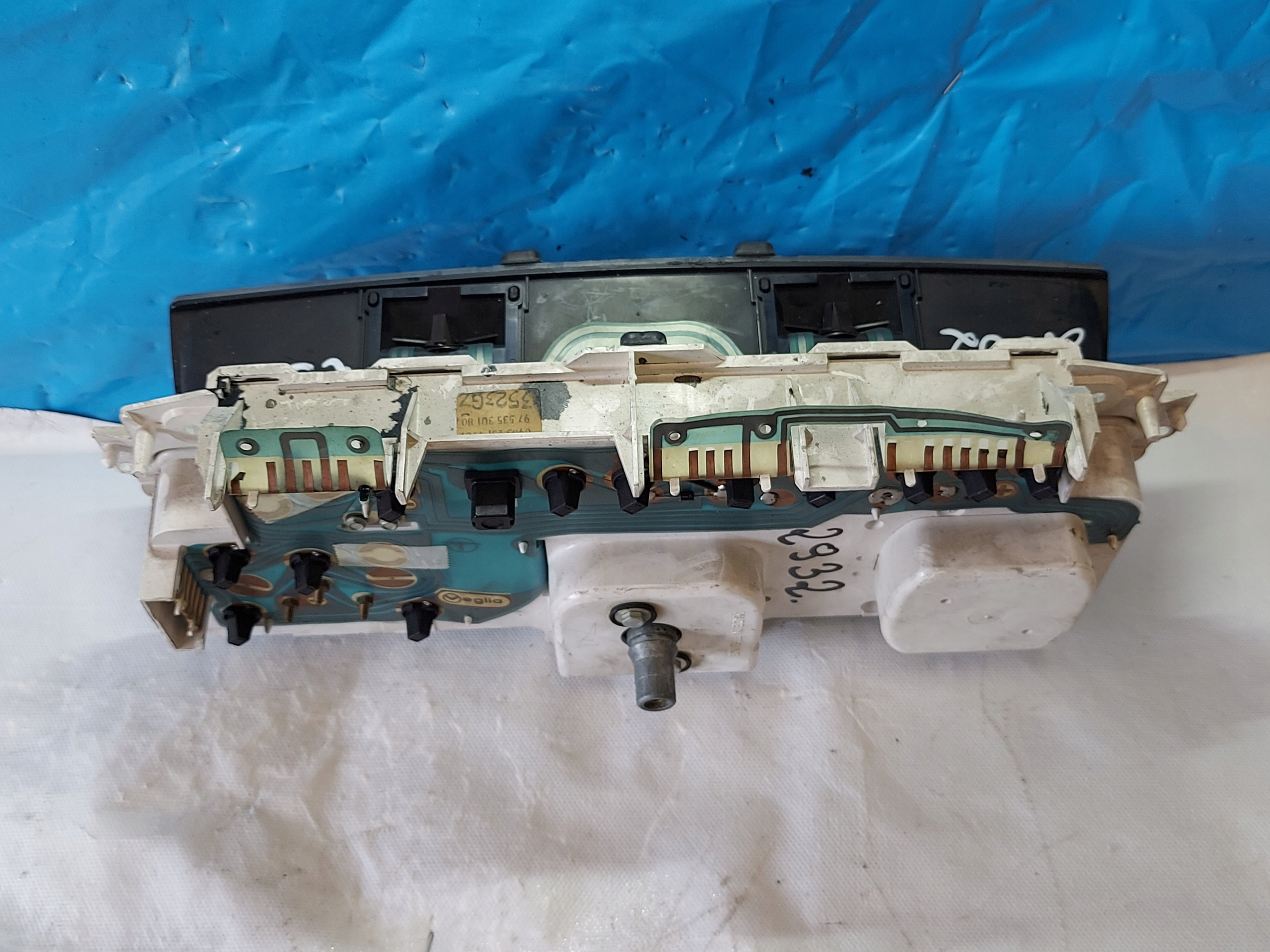 dials clock PEUGEOT 205 9753530180