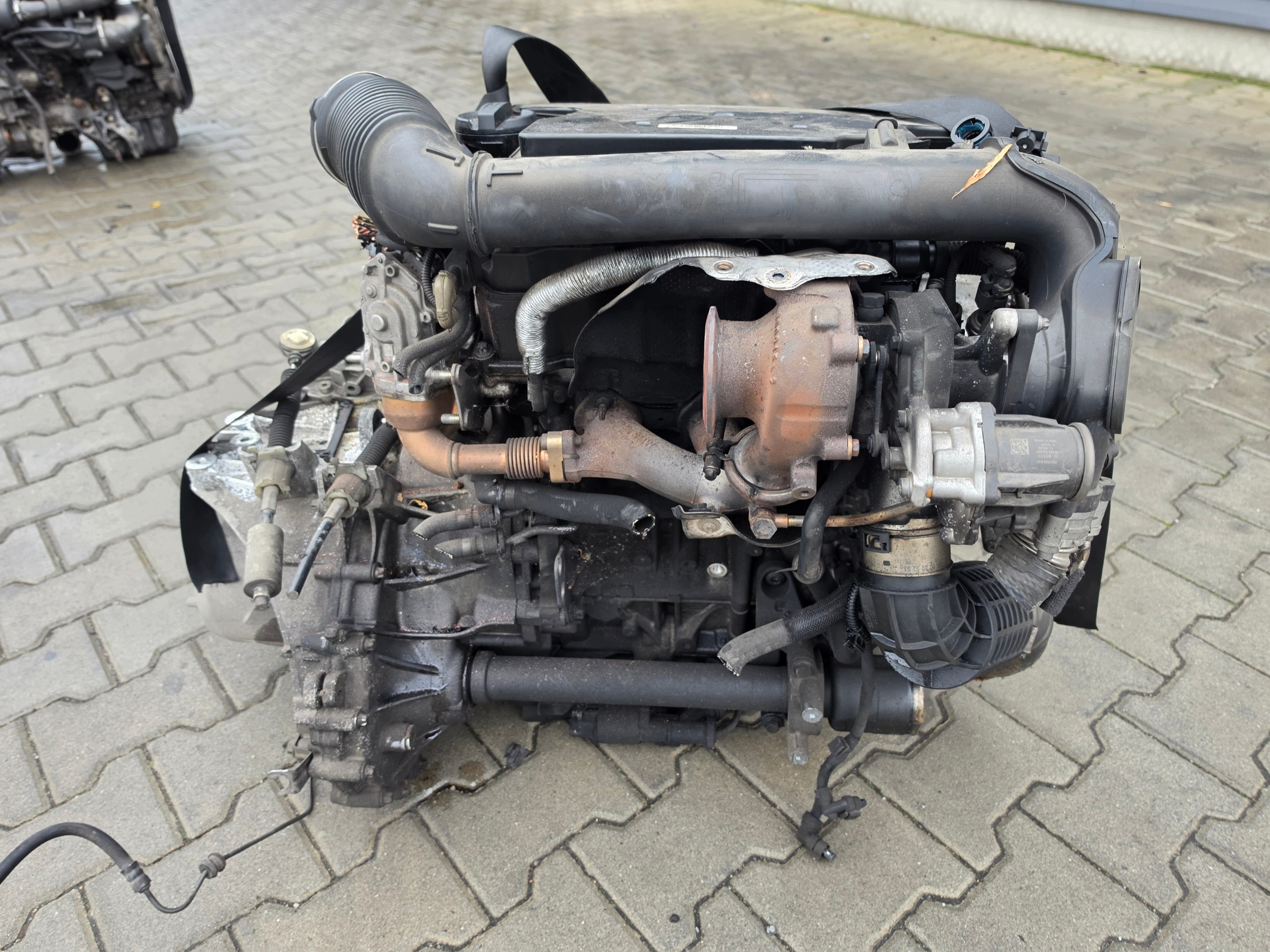 BMW komplet motor B37C15A DIESEL