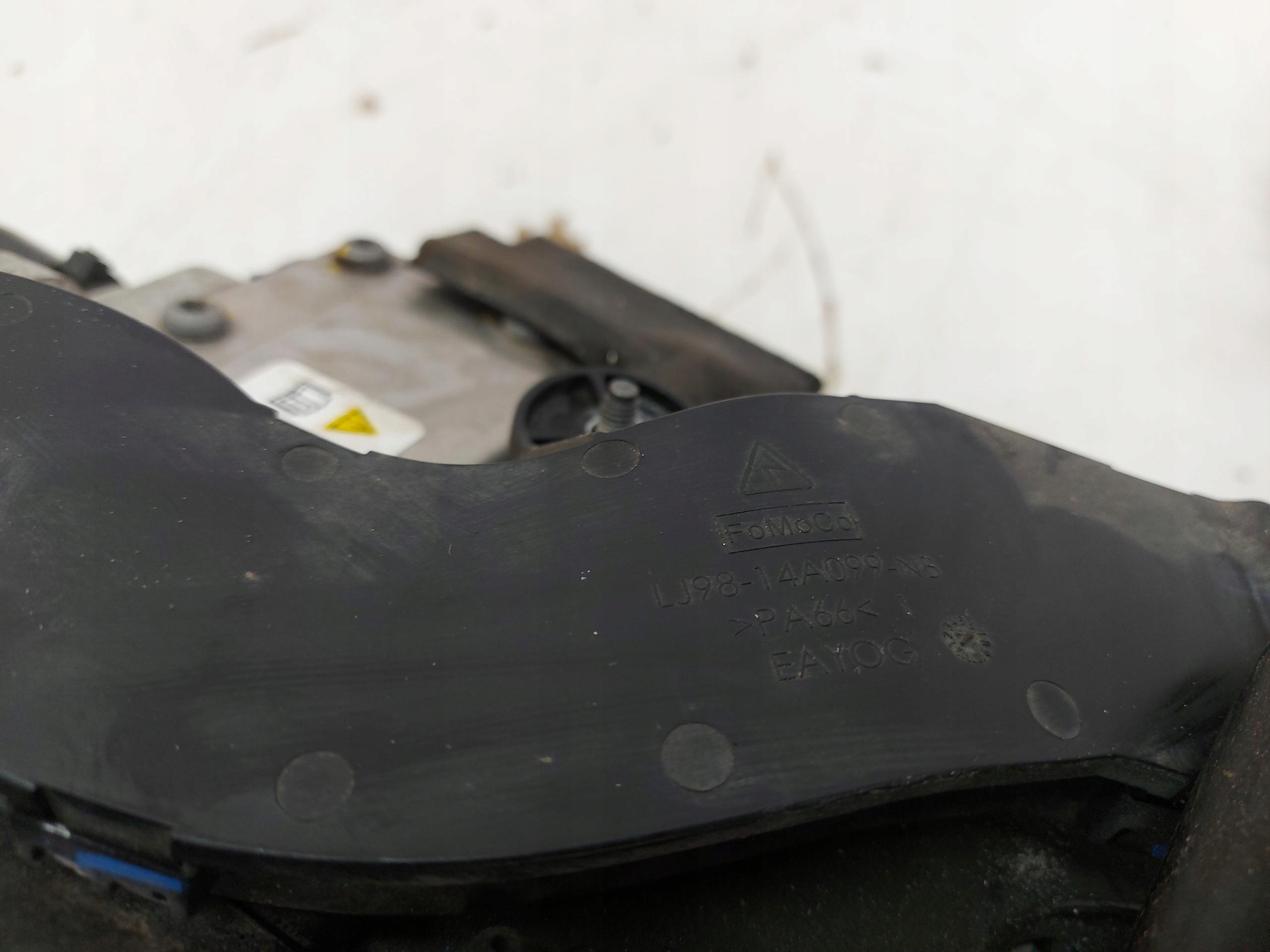 FORD MUSTANG Двигатель электрический LJ98-7P261-AC