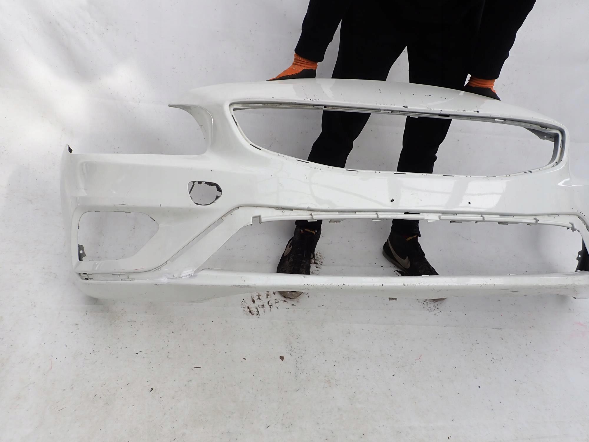 VOLVO V60 and 1 S60 II 2 R-design LIFT 13-18 bumper front front