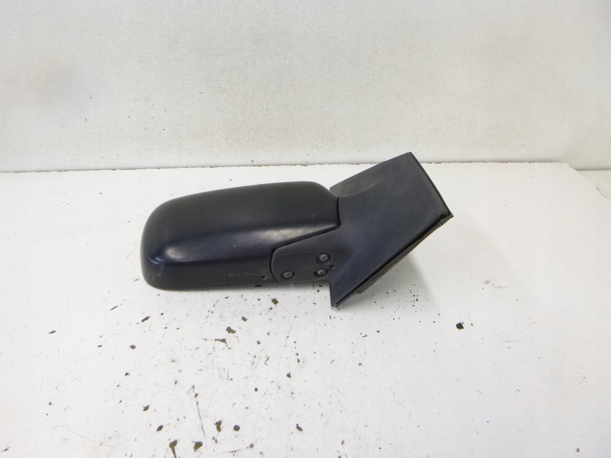 mirror right Toyota Yaris 3d 2000r. manually