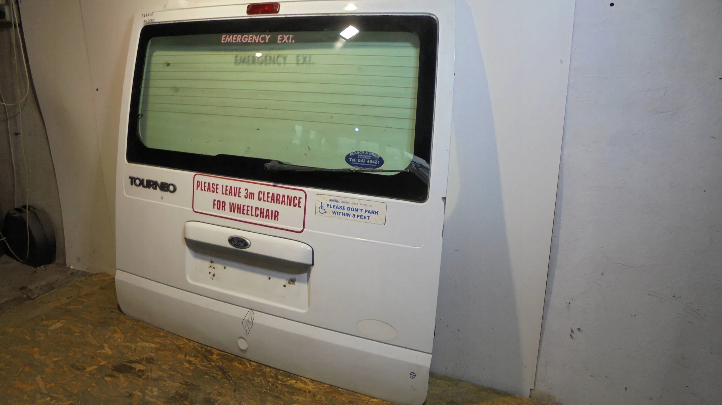 HECKKLAPPE KOFFERRAUMDECKEL FORD TOURNEO 06
