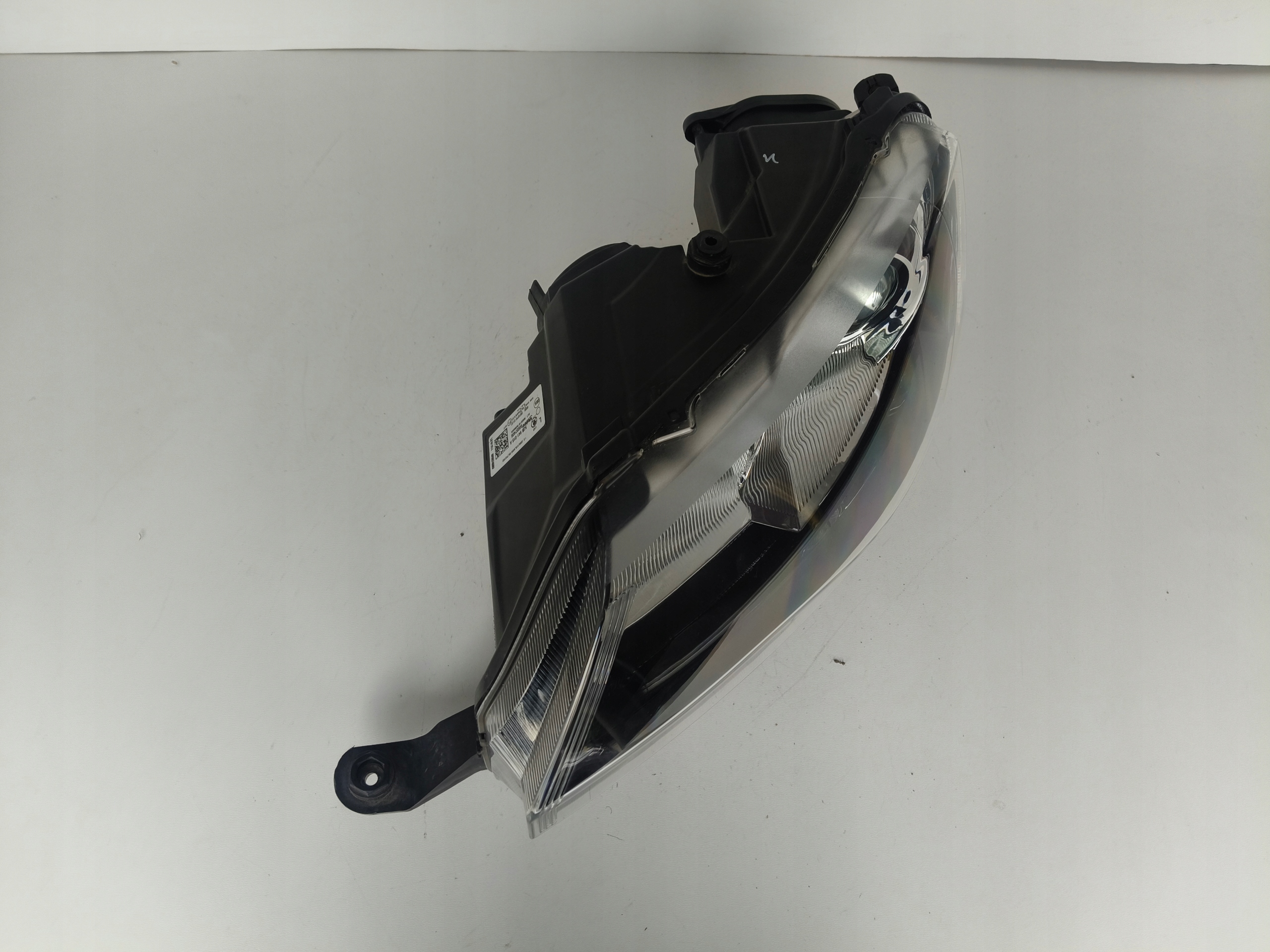 light left REFLEKTOR SKODA RAPID 5JA 12- XENON