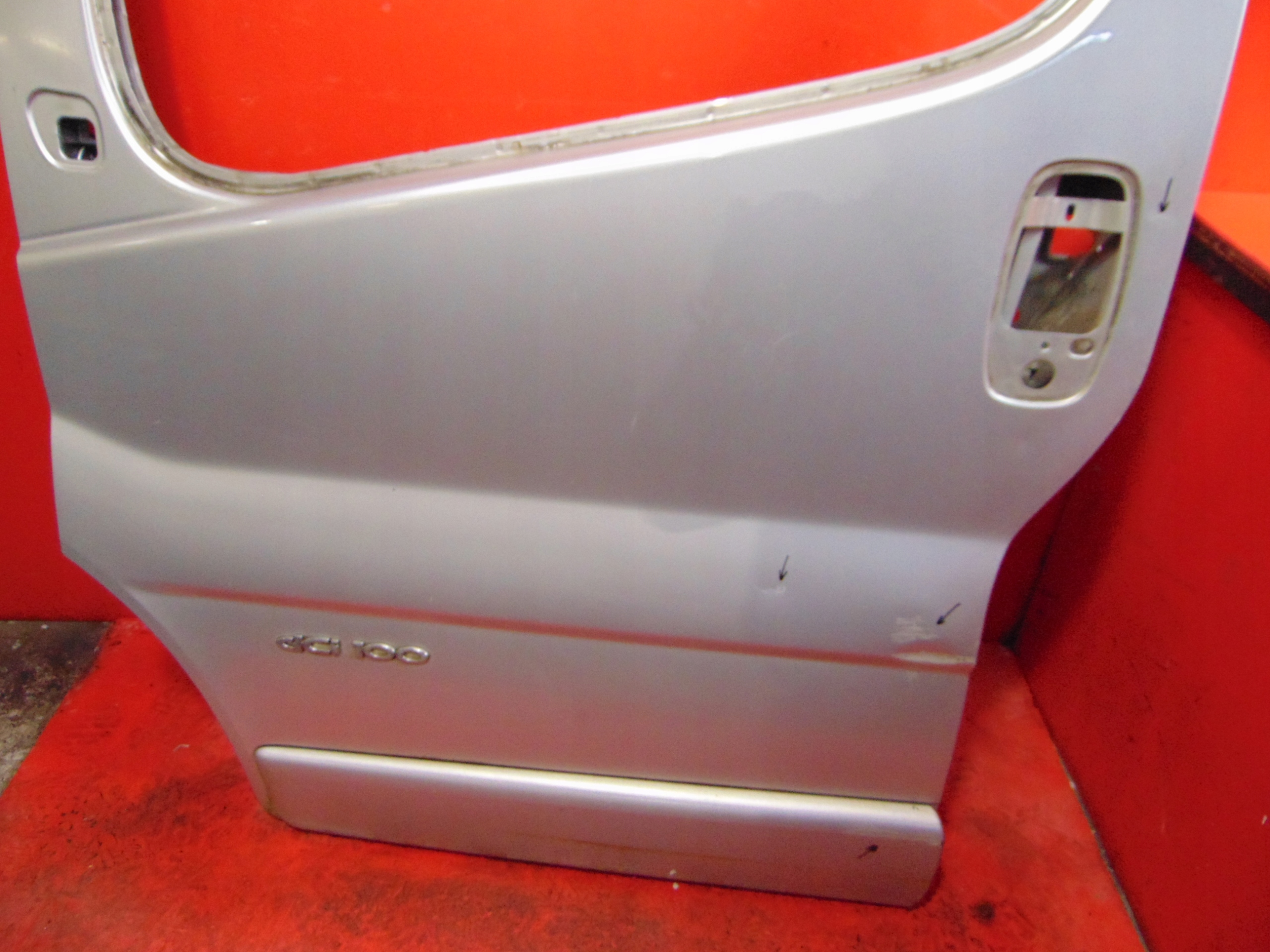 PRIMASTAR TRAFIC II VIVARO A door right front front CMG64