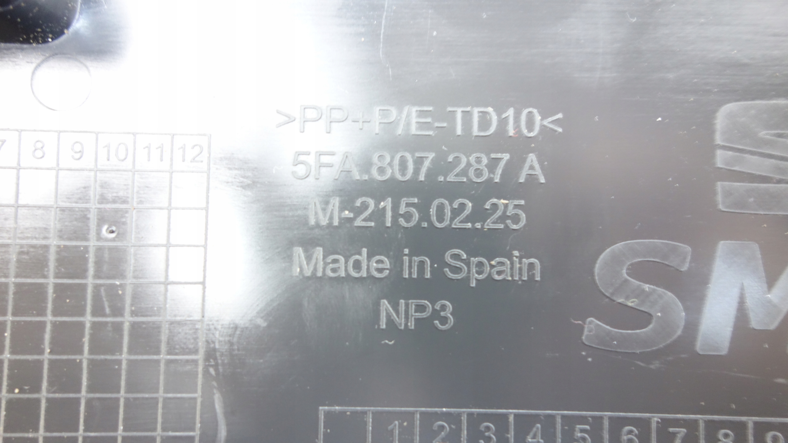 SEAT LEON CUPRA PODSTAWKA frame signs 2020- 5FA807287A