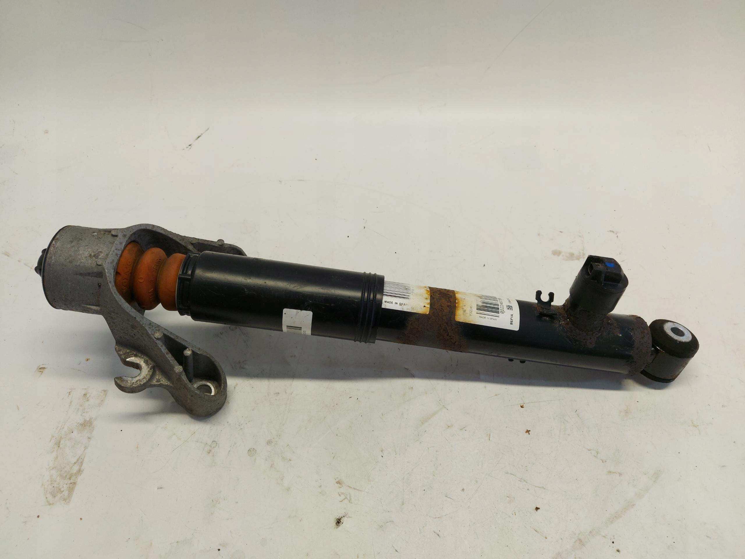 VOLVO XC60 II shock absorber electrical rear part left 31658926
