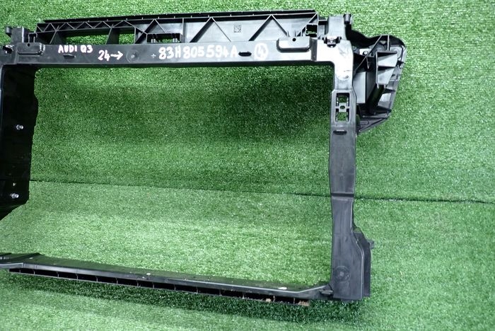 AUDI Q3 83H 24- support panel for radiators front