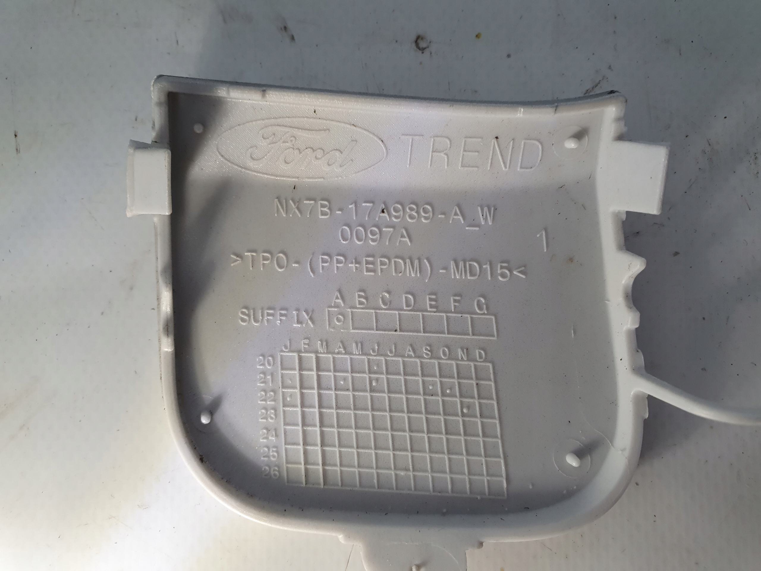 FORD FOCUS ST-LINE MK4 LIFT 21- towing hook cap front NX7B-17A989-A