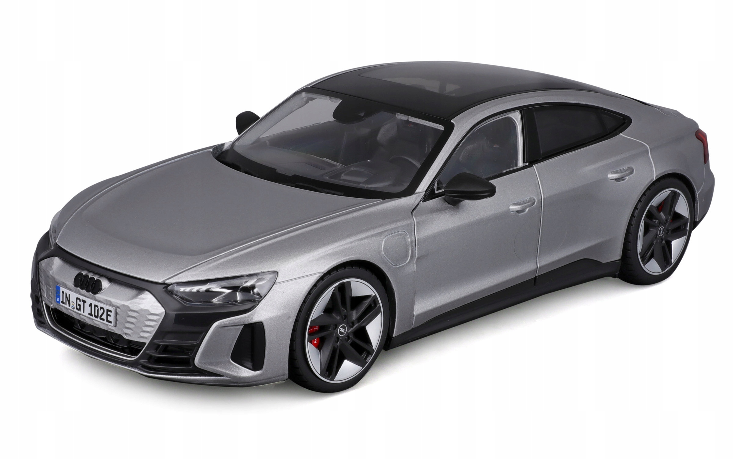 MODEL AUDI RS e-tron GT 2022 1:18 Bburago 18-11050 SREBRNY ELEKTRYK Płeć chłopcy dziewczynki