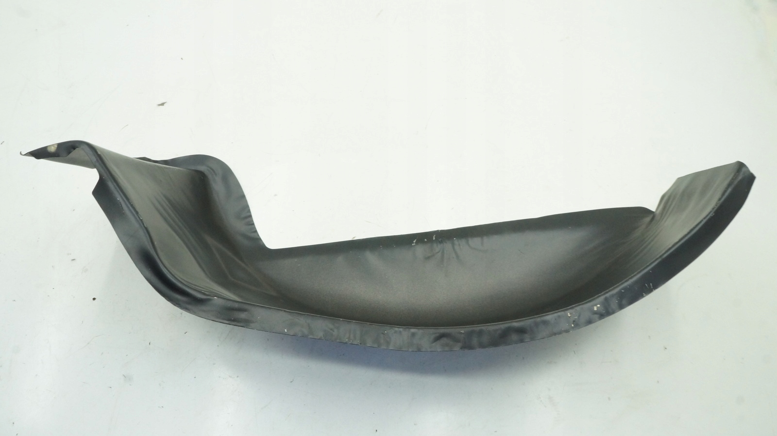 VOLVO 240 245 REPARATURKA WNĘKI KOŁA ZAPASOWEGO PT