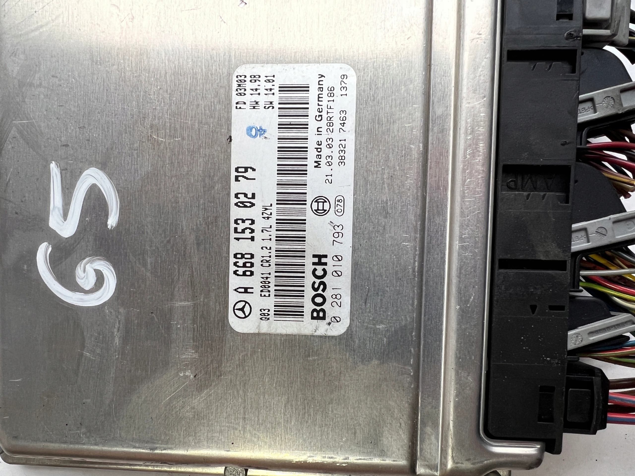 MERCEDES W168 computer ECU A6681530279 0281010793