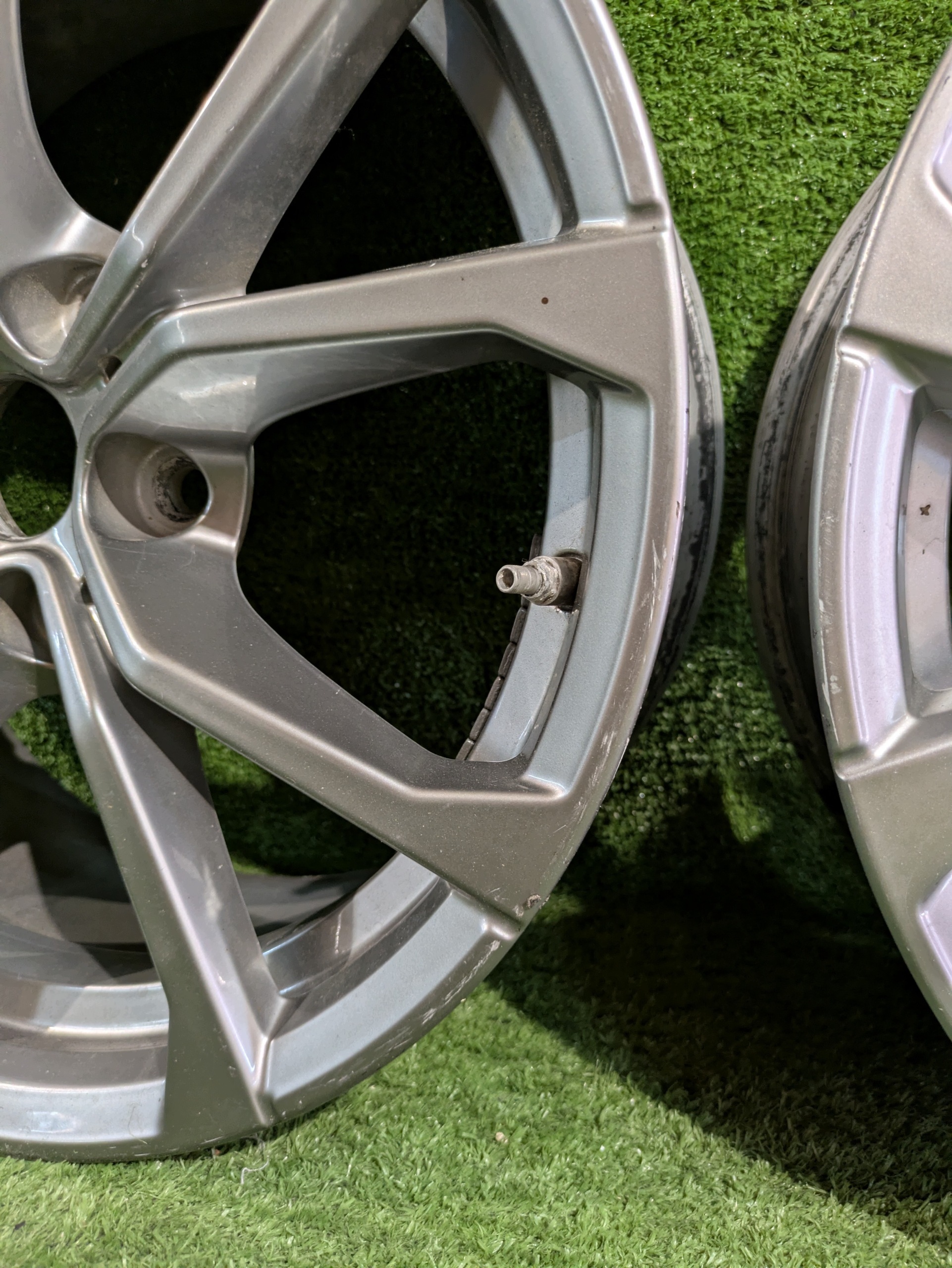 disk hliníkový disk BMW 17" x 7.5J ET30 NR.F334