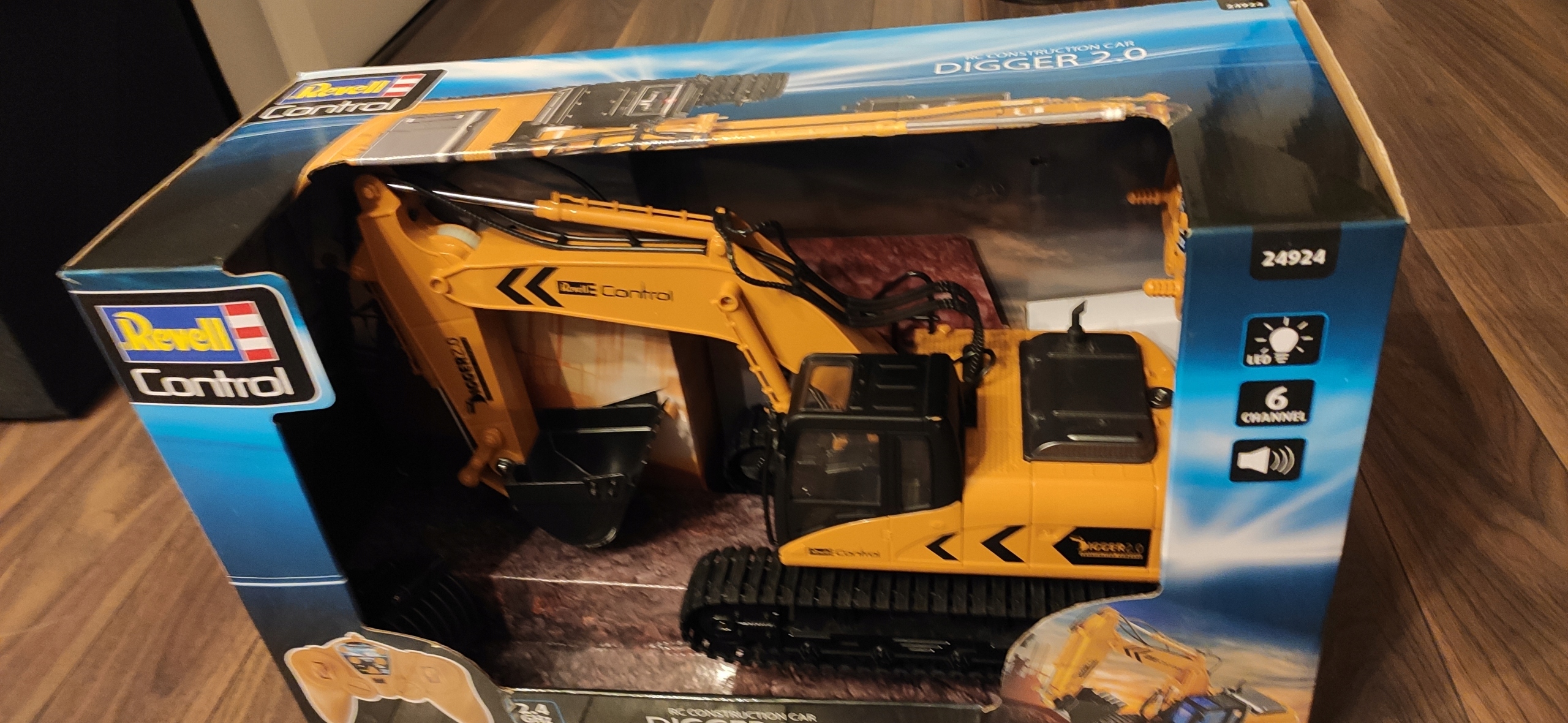 REVELL, Koparka Digger 2.0, zdalnie sterowana EAN (GTIN) 4009803249247