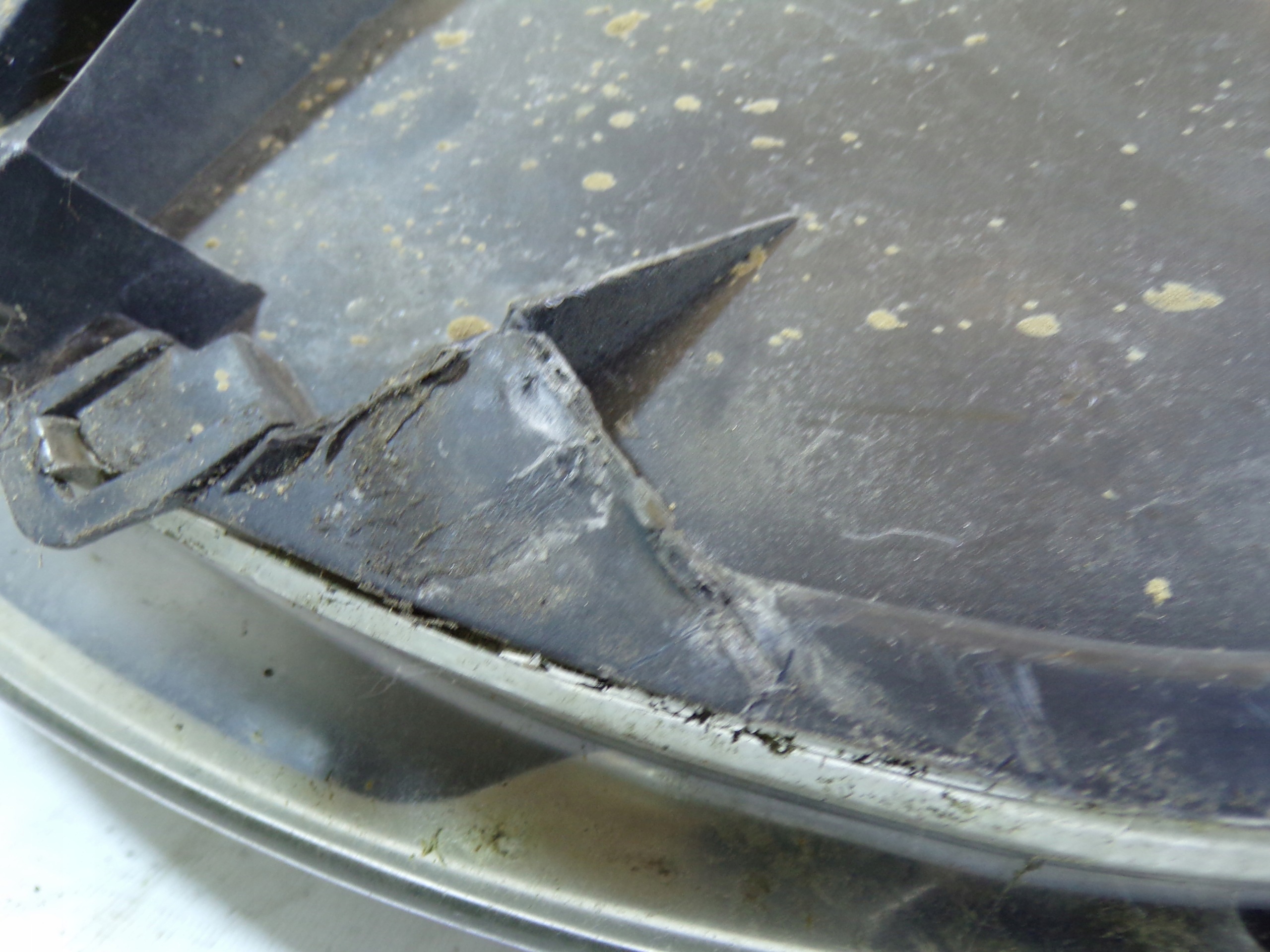 light front front right CITROEN C8 (3)