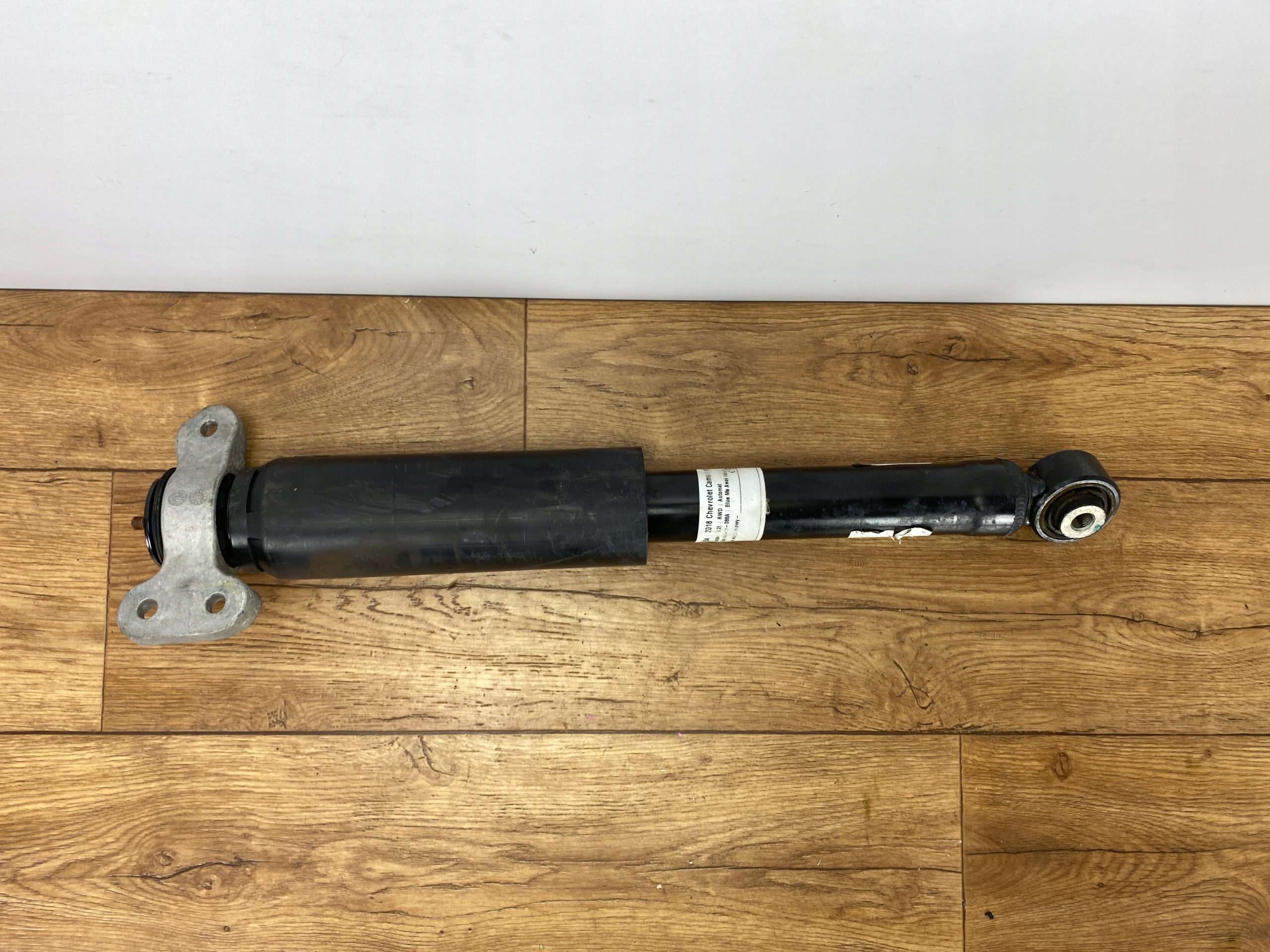 shock absorber left rear part Chevrolet Camaro SS 2016+ USA