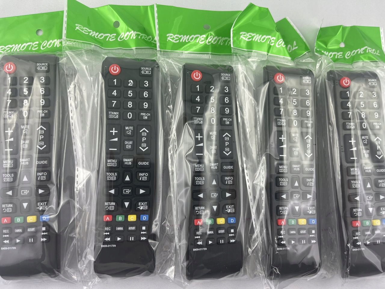 Pilot do TV SAMSUNG BN59-01175N Kolor dominujący czarny