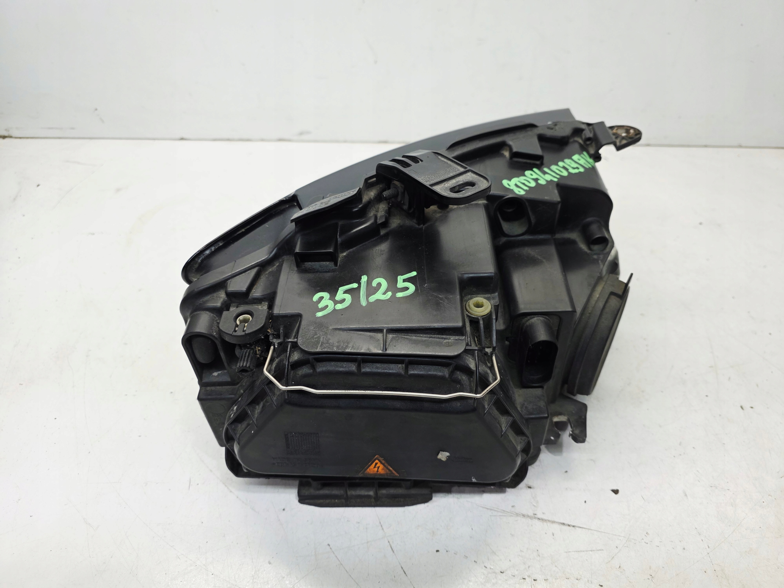REFLEKTOR light left front BI XENON LED AUDI A5 8T 8T0941029AK EU 35/25