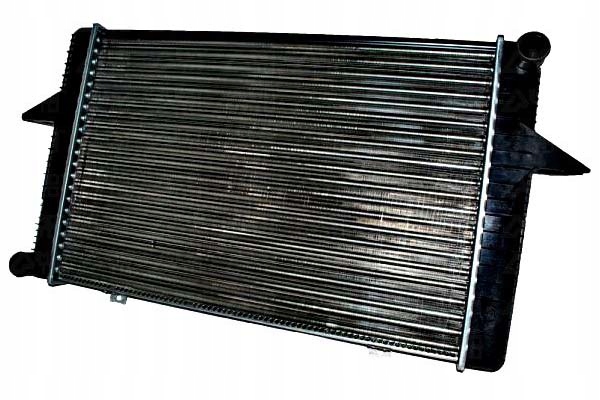 THERMOTEC CHŁODNICA SILNIKA (MANUALNA) VOLVO 850,