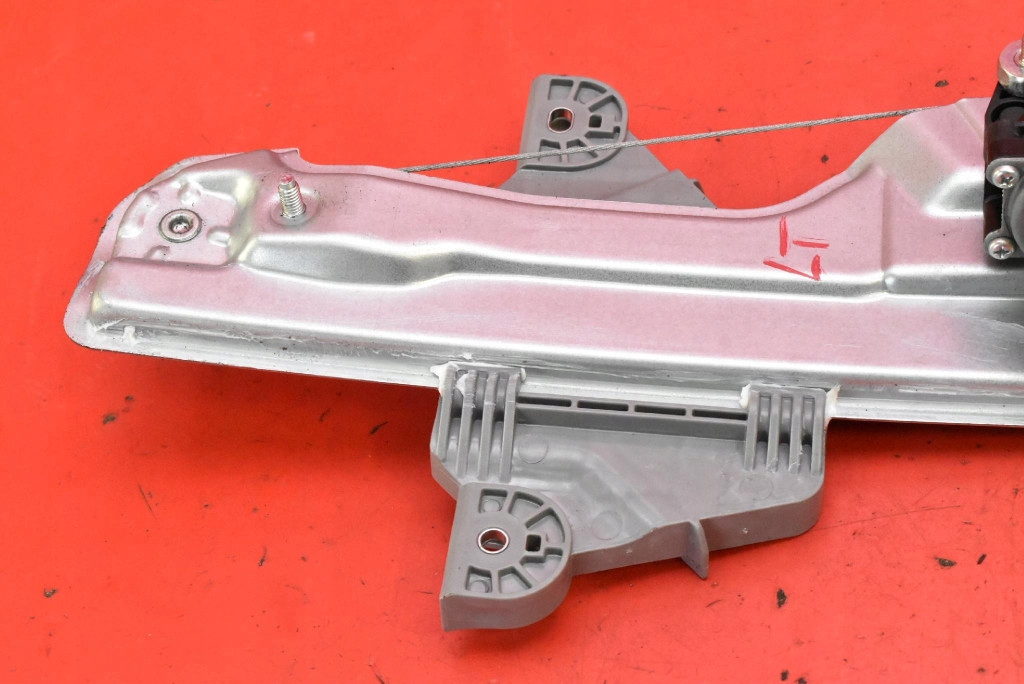 window regulator left rear part 82450R2000 KIA SPORTAGE 5 V 21-25