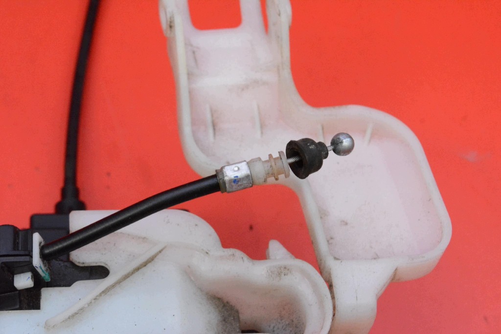 lock door left front front EU KIA CEED 1 and LIFT 10-12