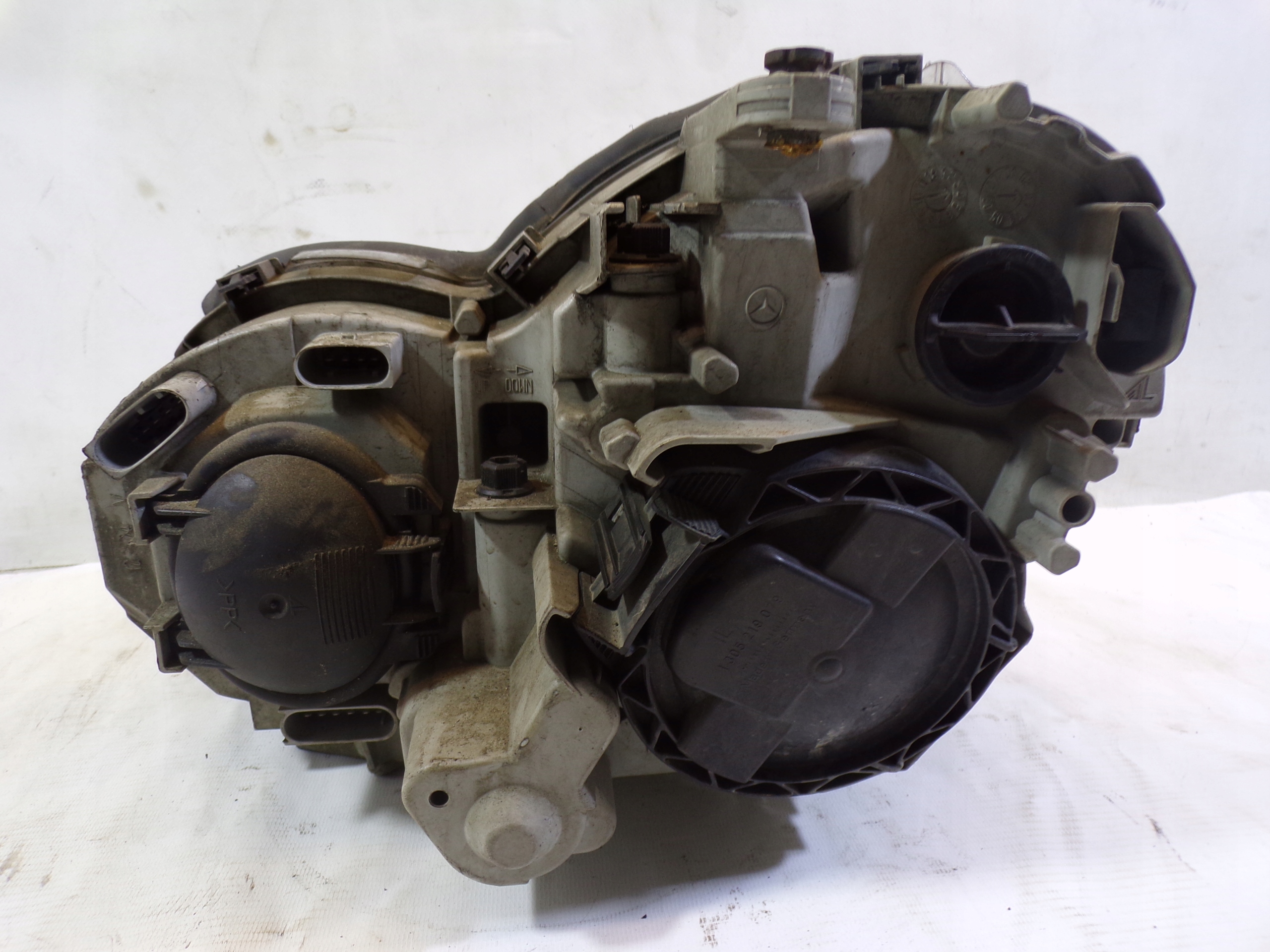 light front front right MERCEDES W203 LIFT XENON (2)