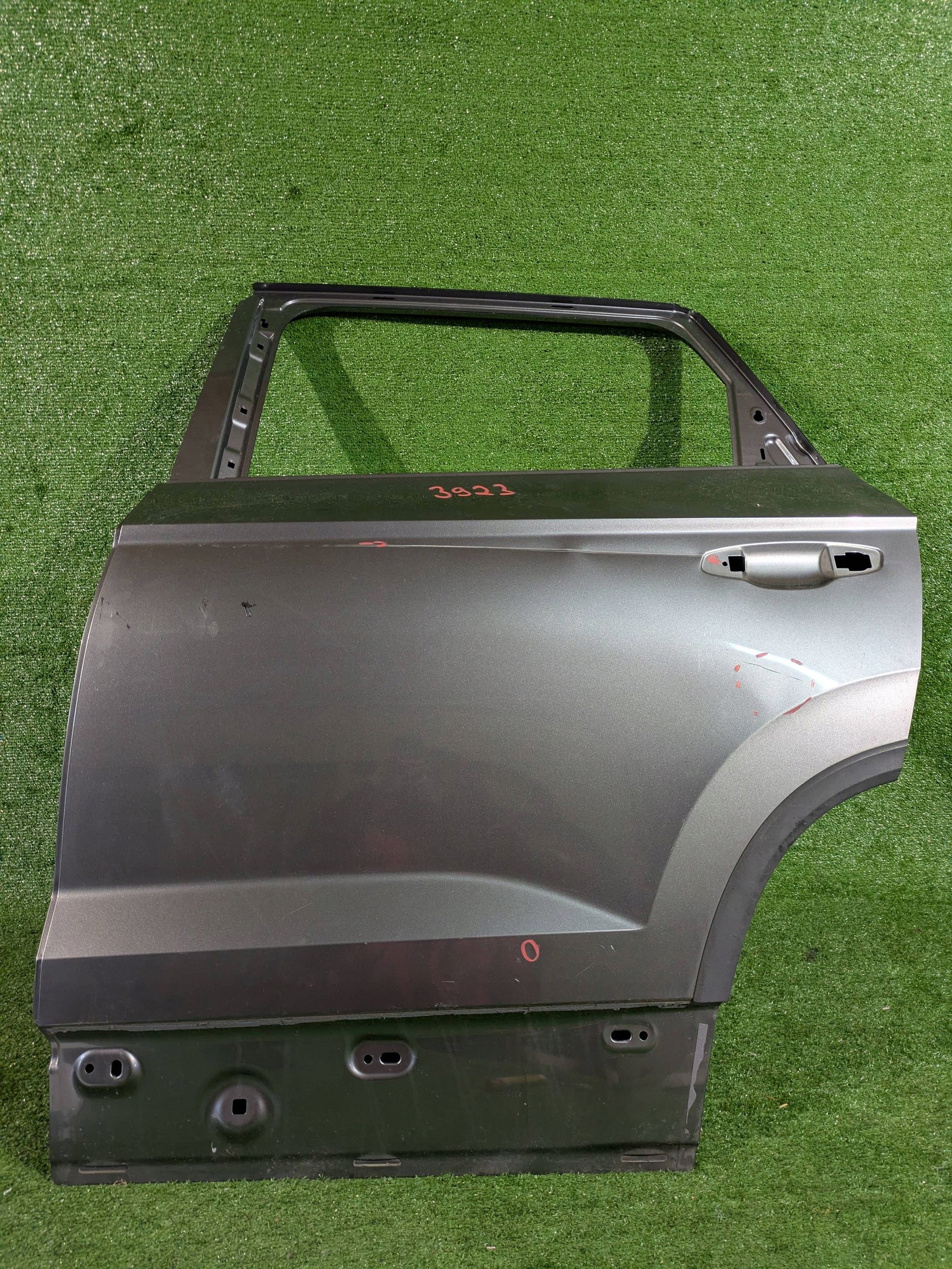door rear. left left rear part SEAT ATECA NR.3923