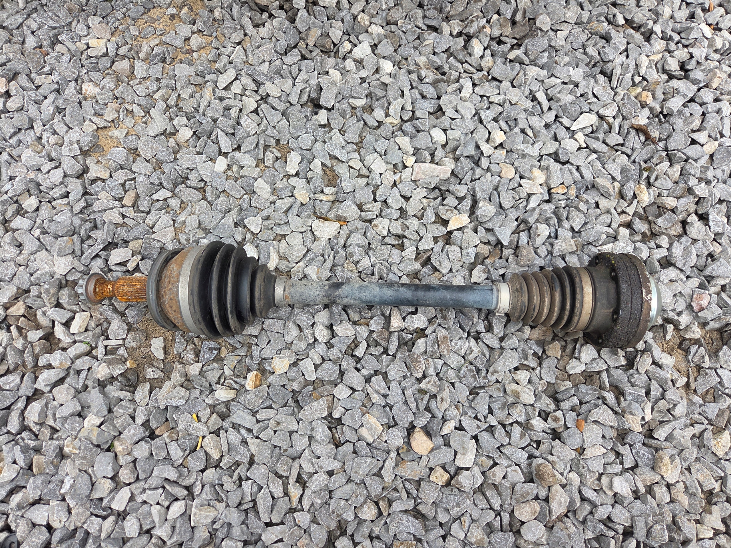 semi-axis left front 2.0 VW TRANSPORTER T5 7E0407271H
