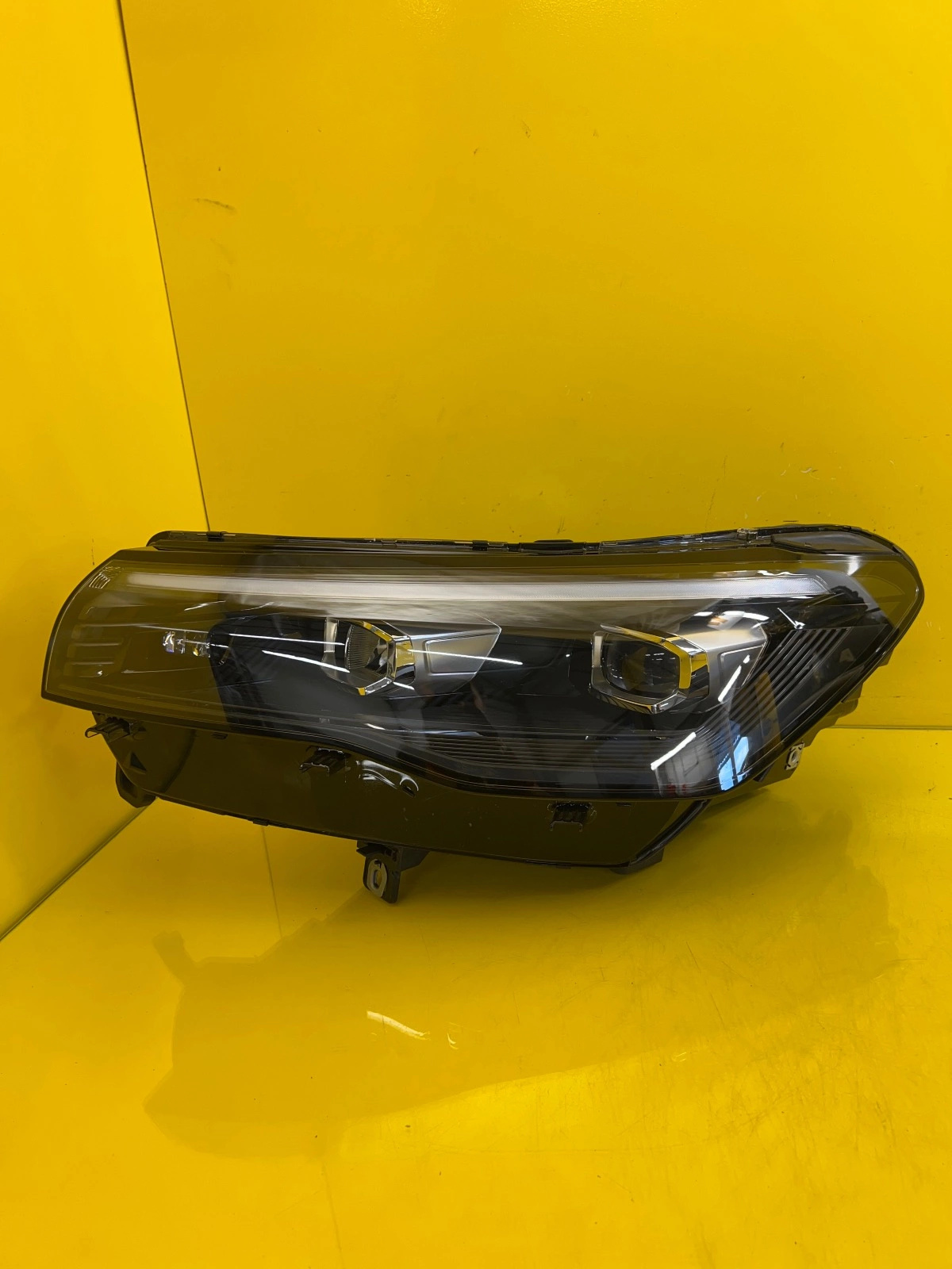 light front left VW Tiguan III Full Led 571941035C